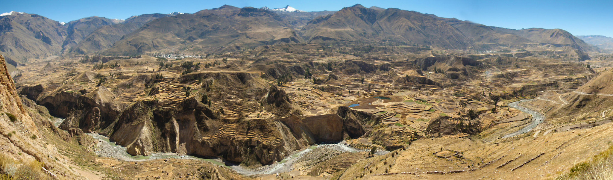 Olympus u9000,S9000 sample photo. Canyon de colca, perù photography