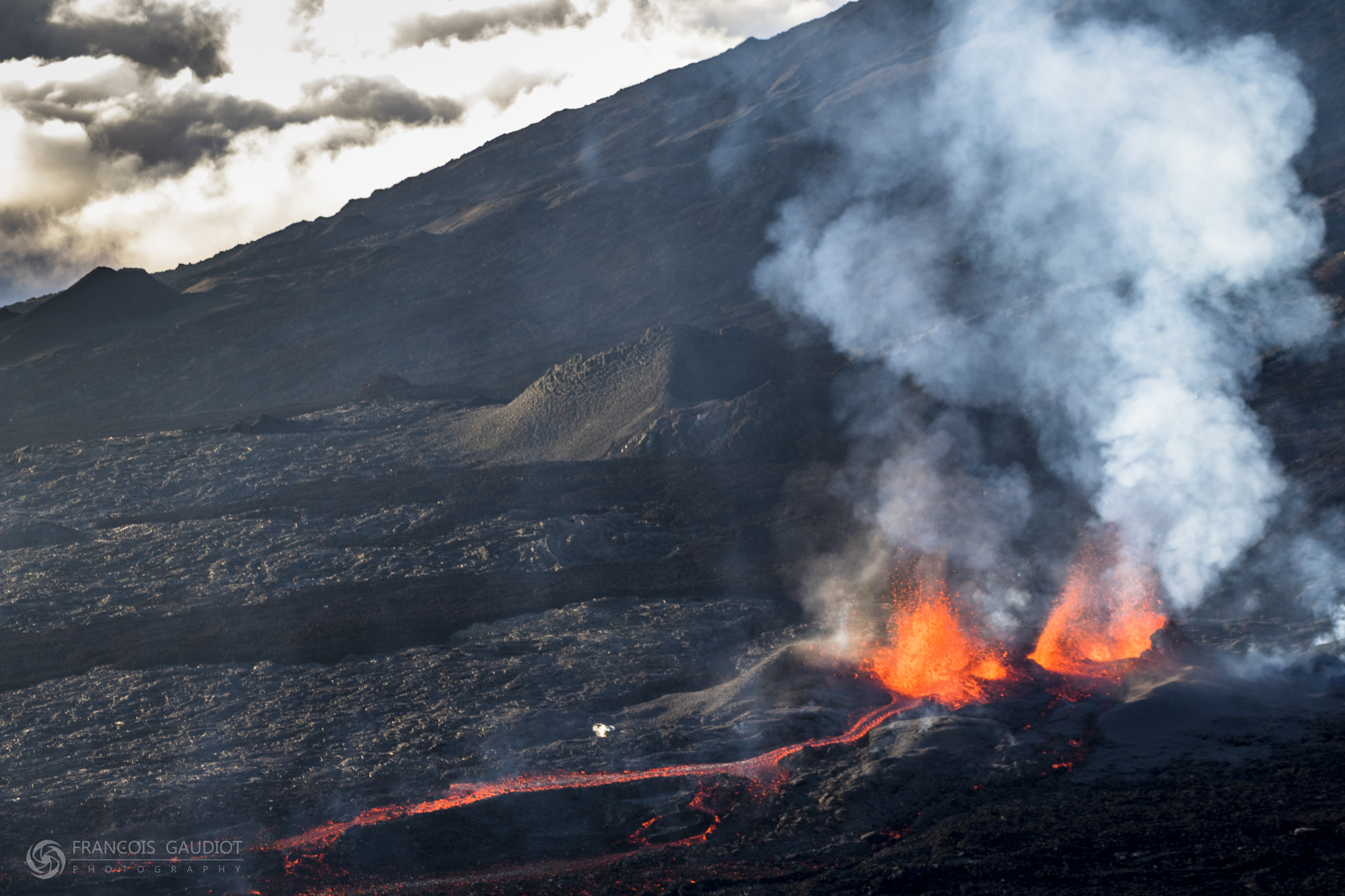 Canon EF 75-300mm f/4-5.6 USM sample photo. Craters photography