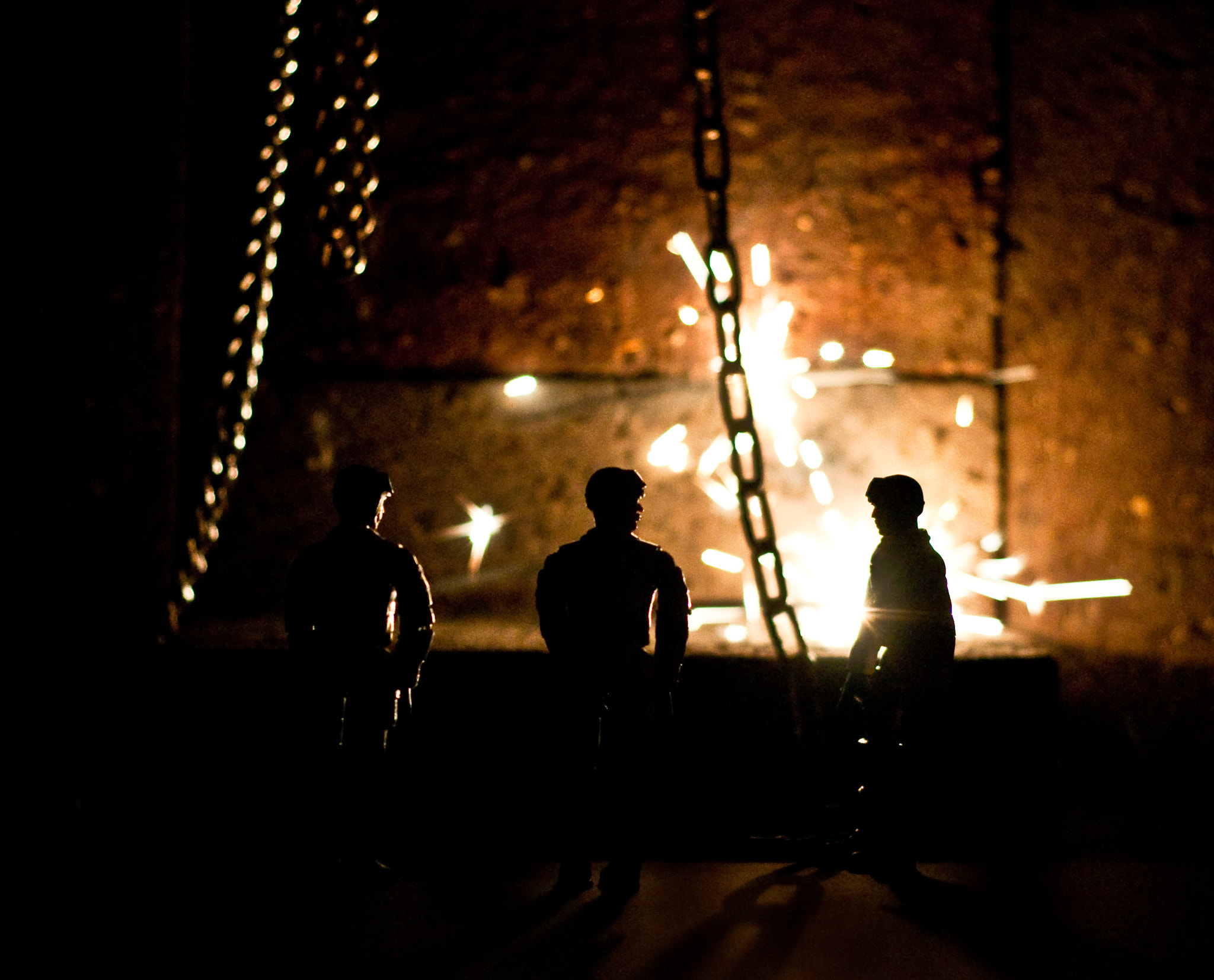Nikon D5000 + Nikon AF Nikkor 50mm F1.8D sample photo. Steel mill - miniature experiment photography
