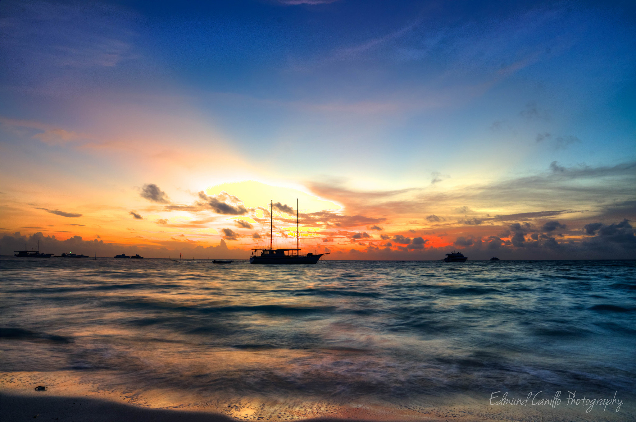 Samyang 14mm F2.8 ED AS IF UMC sample photo. Sunset at meeru island resort hotel and spa- maldives photography