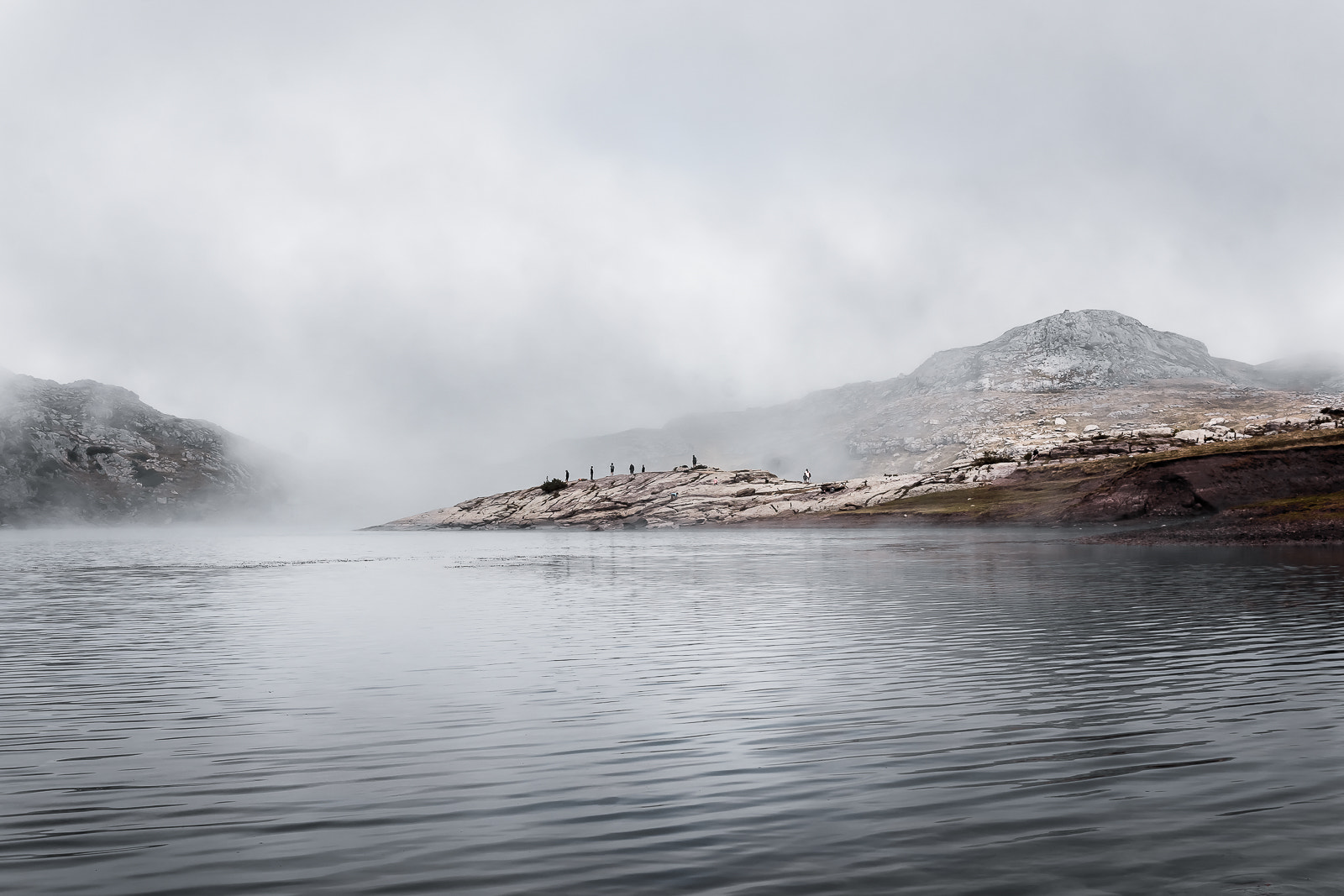 Sony a6000 + Sigma 30mm F1.4 DC DN | C sample photo. Lake estaens photography