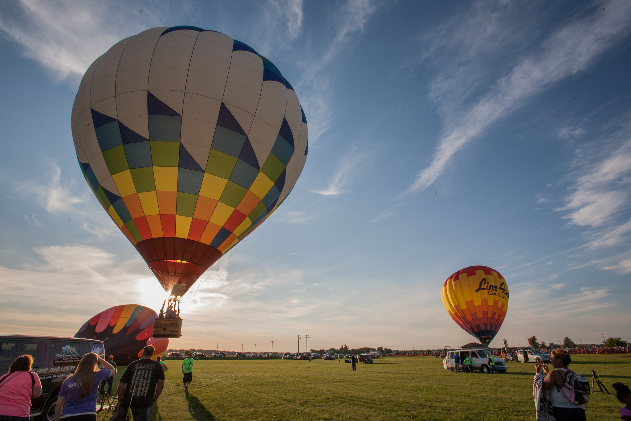 Canon EOS 5D + Canon EF 16-35mm F2.8L USM sample photo. Harvard balloon festival photography