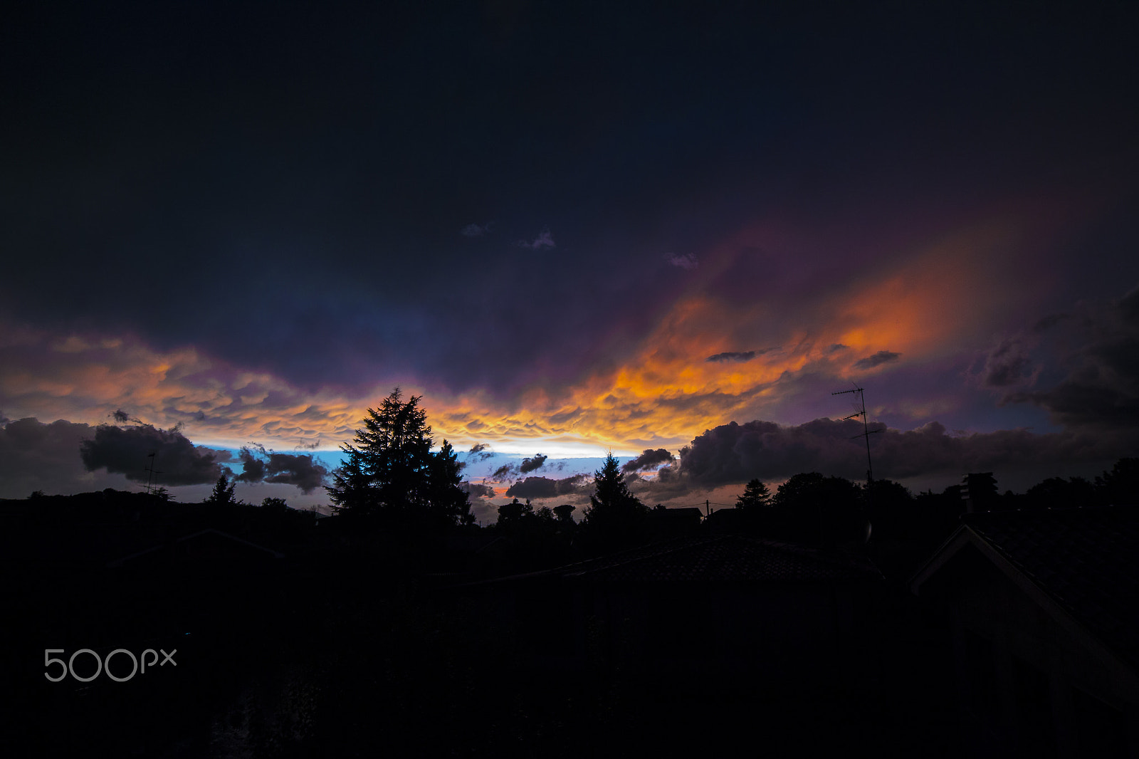 Samyang 14mm F2.8 ED AS IF UMC sample photo. After the storm photography