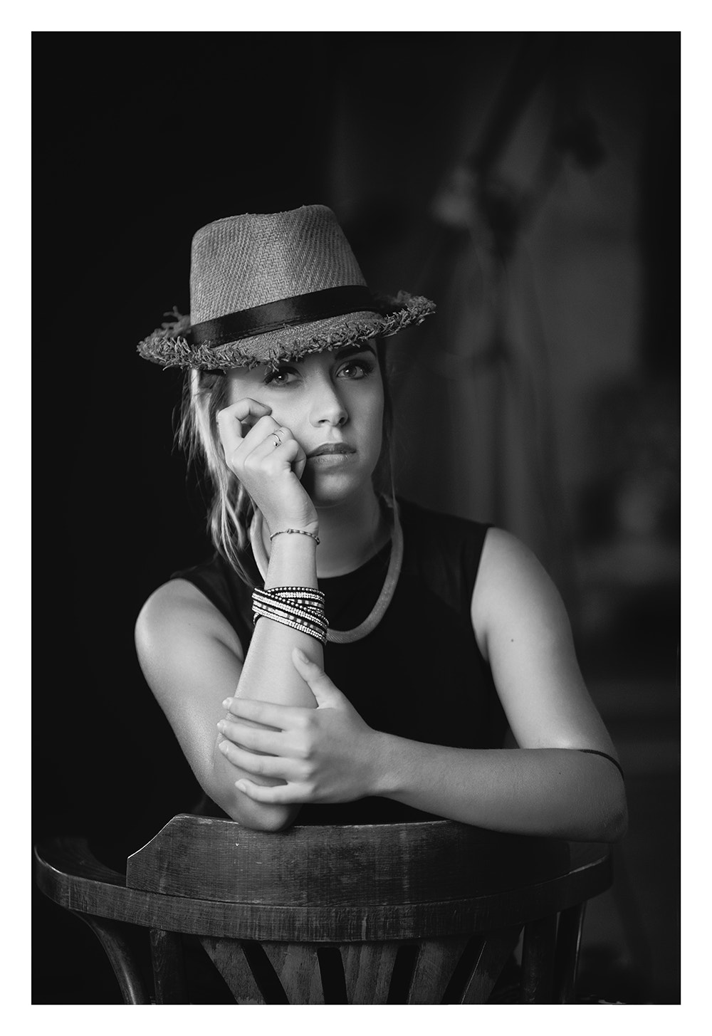 Nikon D800 + Sigma 105mm F2.8 EX DG Macro sample photo. Martina photography