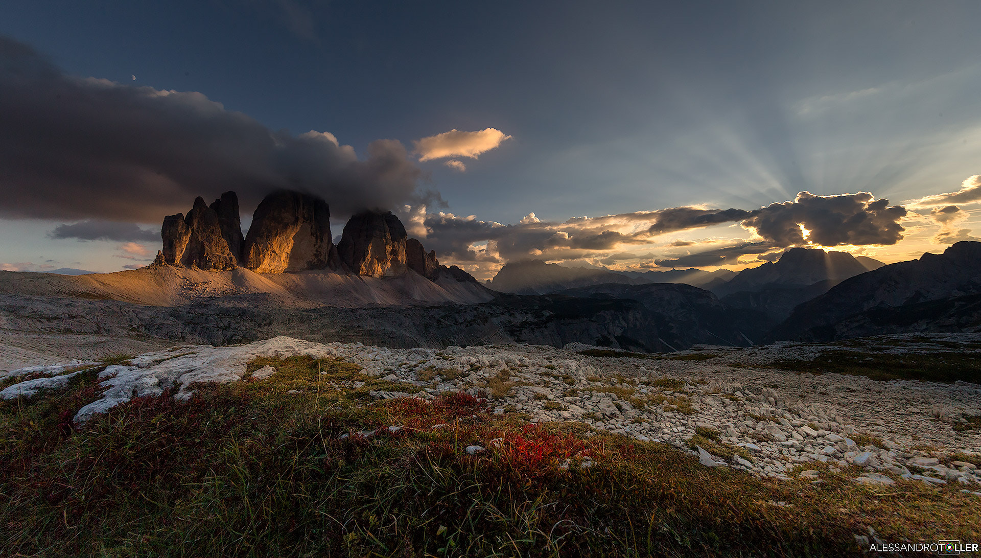 Canon EF 11-24mm F4L USM sample photo. Sunset photography