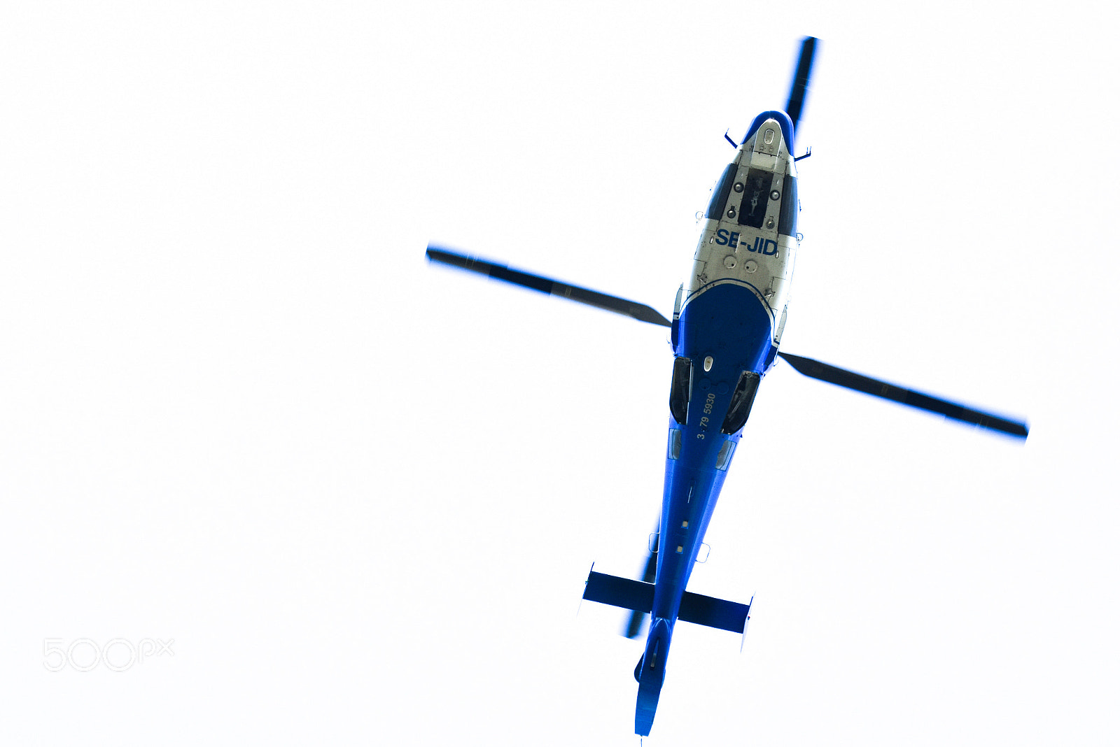 Tamron SP 150-600mm F5-6.3 Di VC USD sample photo. Ambulance helicopter on assignment photography