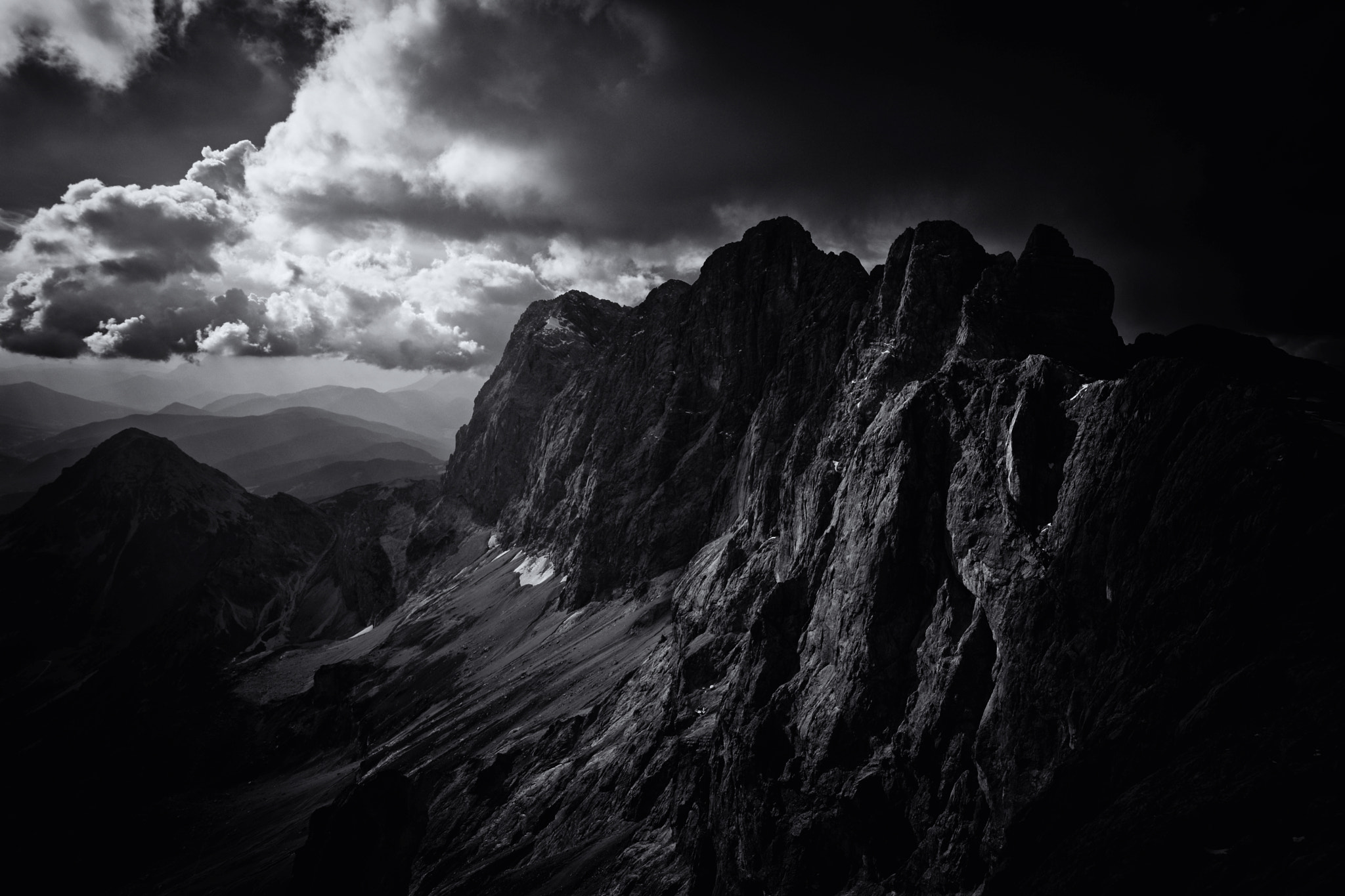 Nikon AF-S Nikkor 14-24mm F2.8G ED sample photo. The dark moutains photography