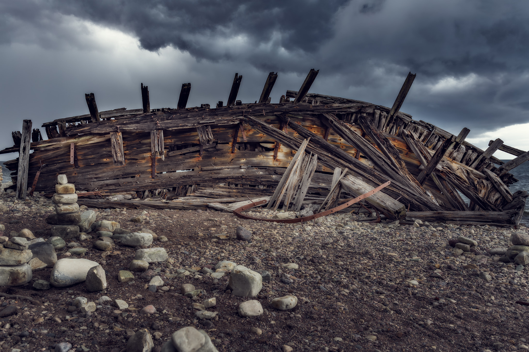 Canon EF 28mm F2.8 IS USM sample photo. The old shipwreck photography