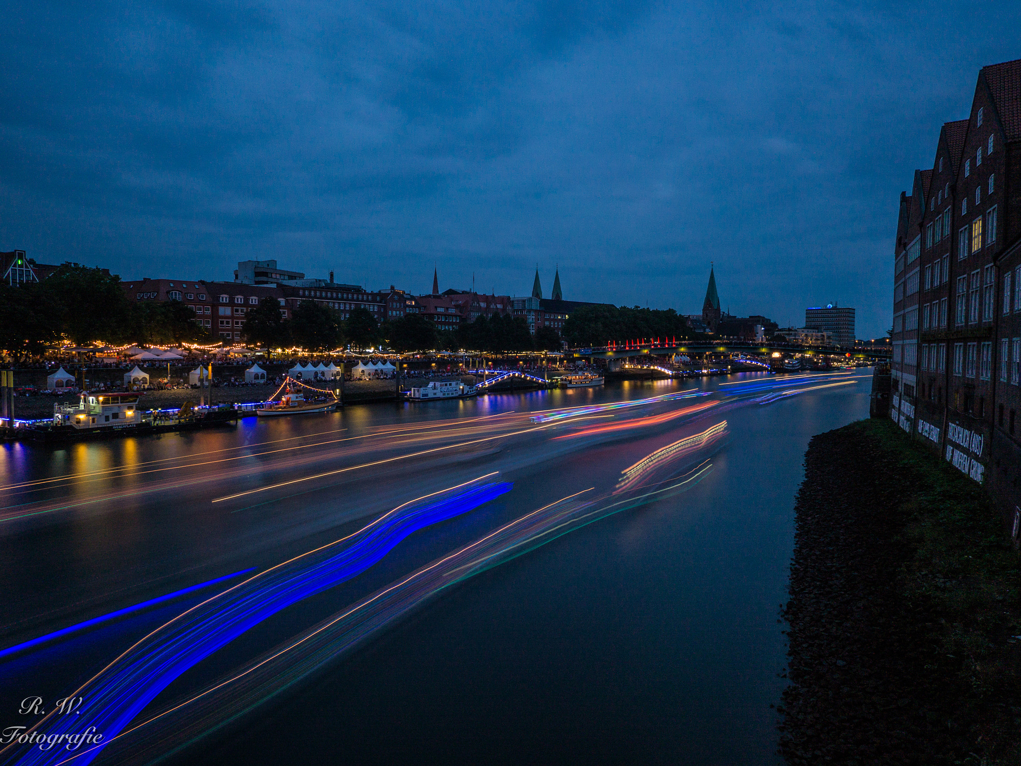 Panasonic Lumix DMC-GH3 + Panasonic Lumix G Vario 7-14mm F4 ASPH sample photo. Maretime woche 2016 photography