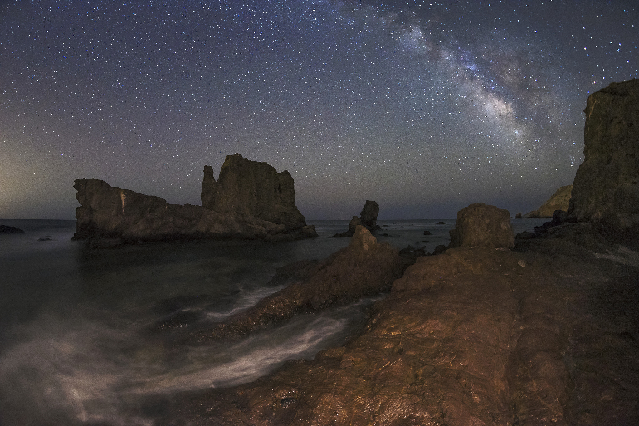 Nikon D750 + Samyang 12mm F2.8 ED AS NCS Fisheye sample photo. Underwater night photography