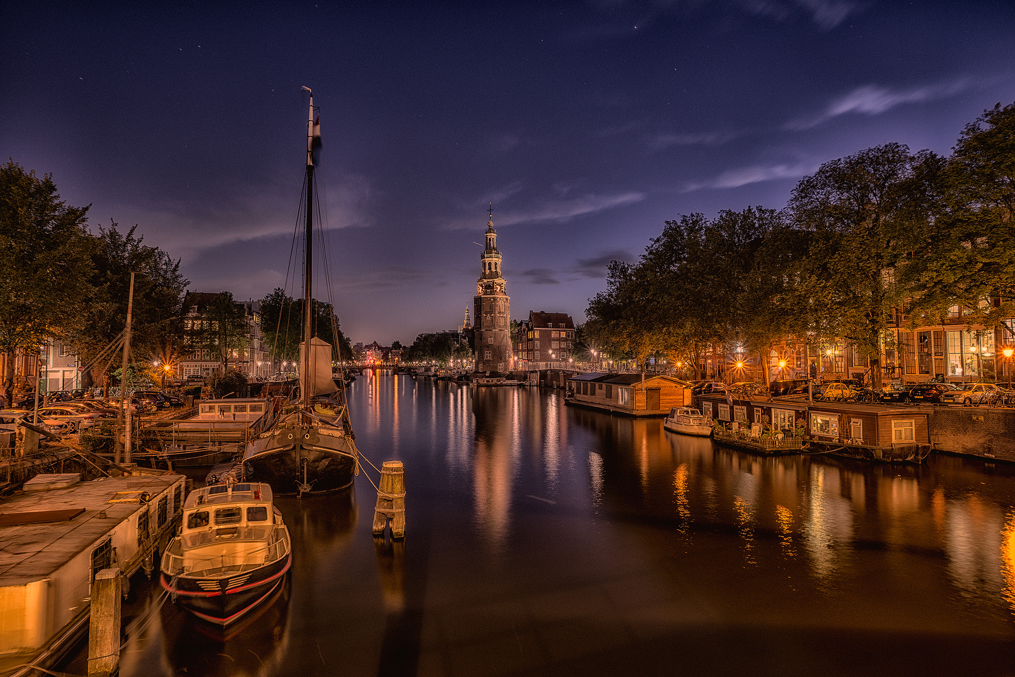0,0 mm f/0,0 sample photo. Amsterdam night photography