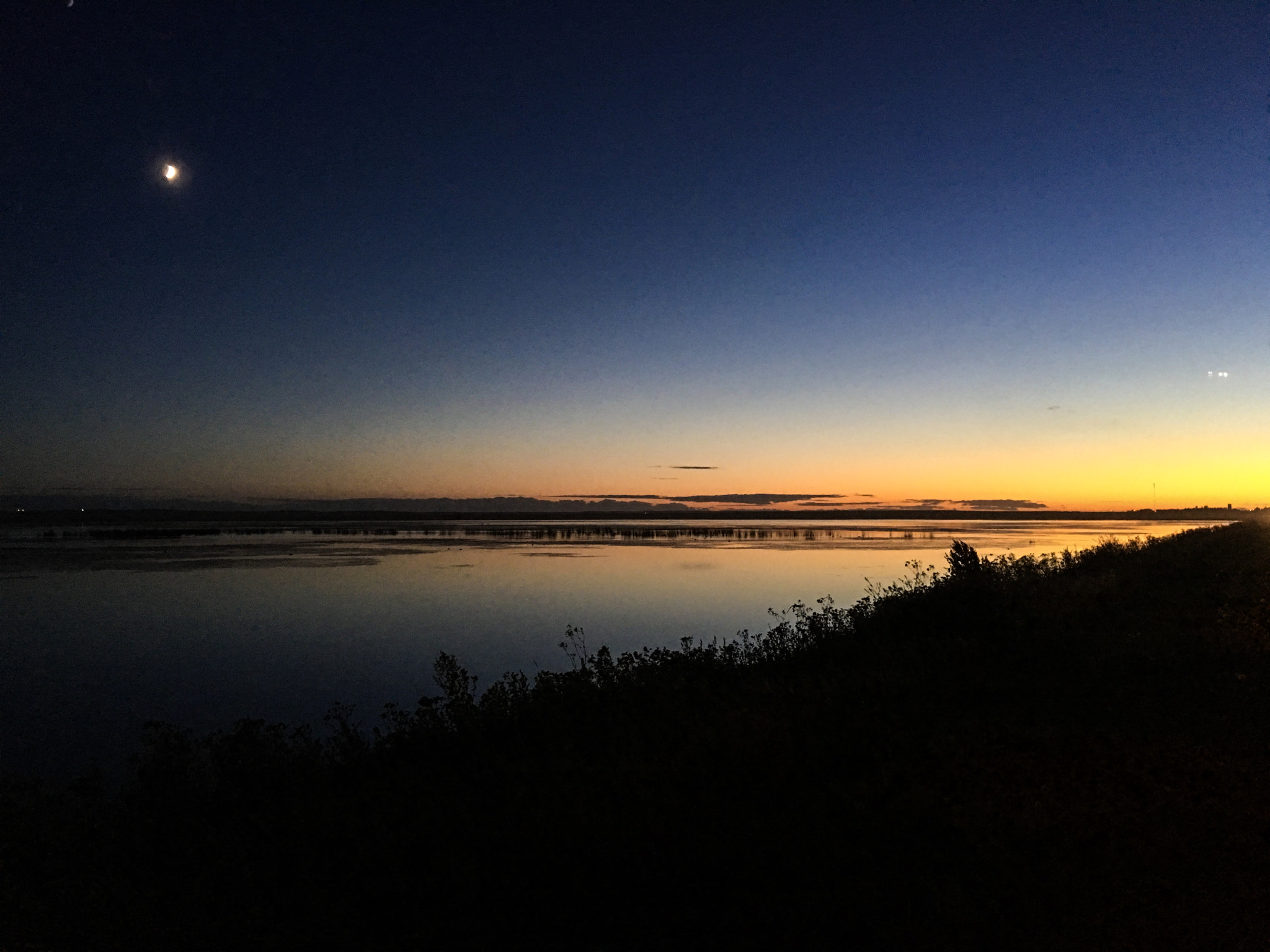 Apple iPhone8,2 + iPhone 6s Plus back camera 4.15mm f/2.2 sample photo. Saskatchewan sunset photography