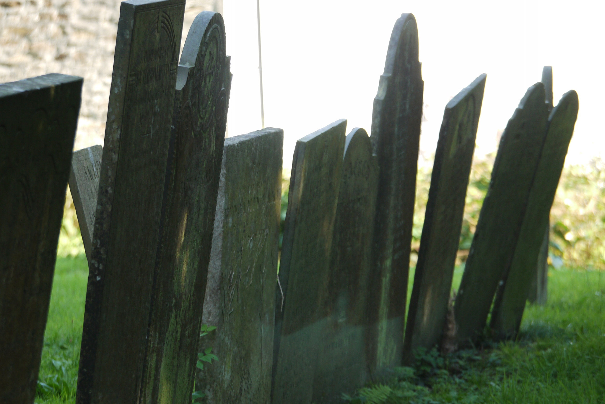 Panasonic Lumix DMC-G10 sample photo. Launceston churchyard photography