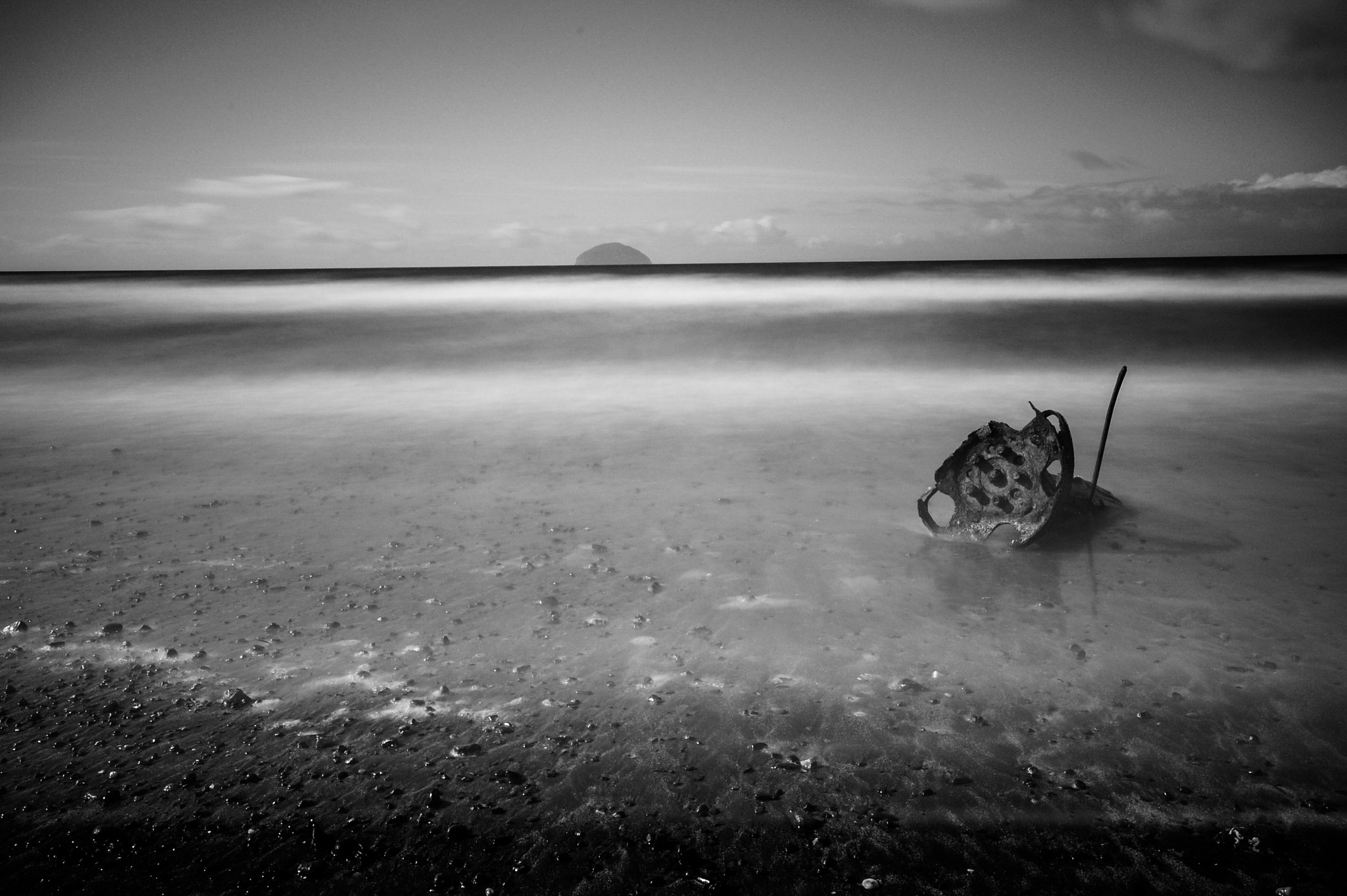 Nikon Df sample photo. Eerie shore line photography