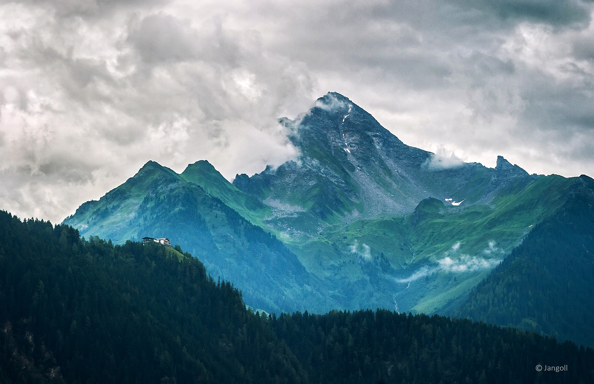Canon EF 28-90mm f/4-5.6 sample photo. Ahorn mountain photography
