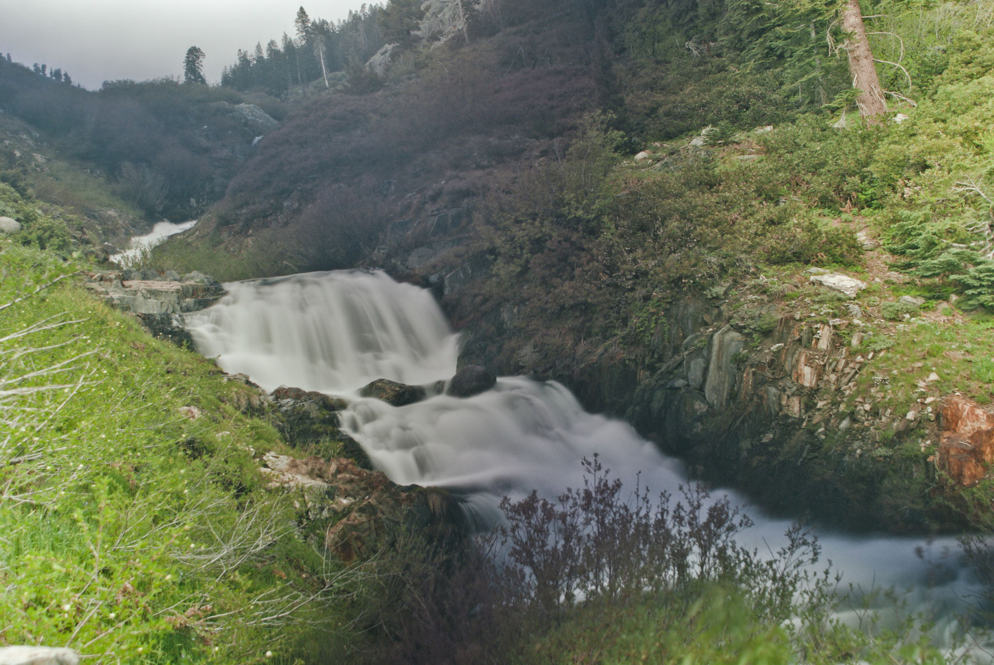 Nikon D80 + Nikon AF Nikkor 24mm F2.8D sample photo. Fill the valley!!! photography