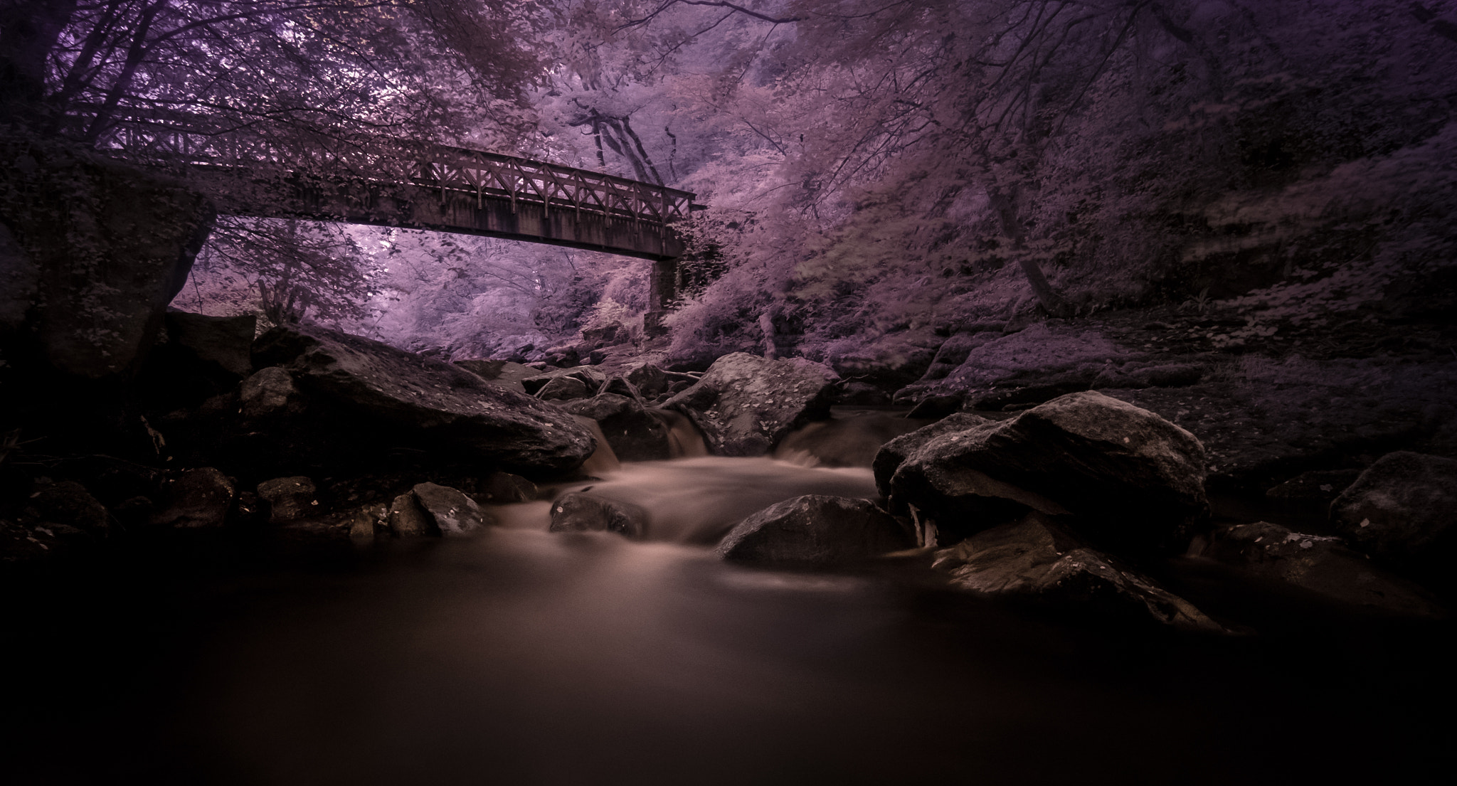 Fujifilm X-M1 + Fujifilm XF 14mm F2.8 R sample photo. Bridge on the lyn ir photography