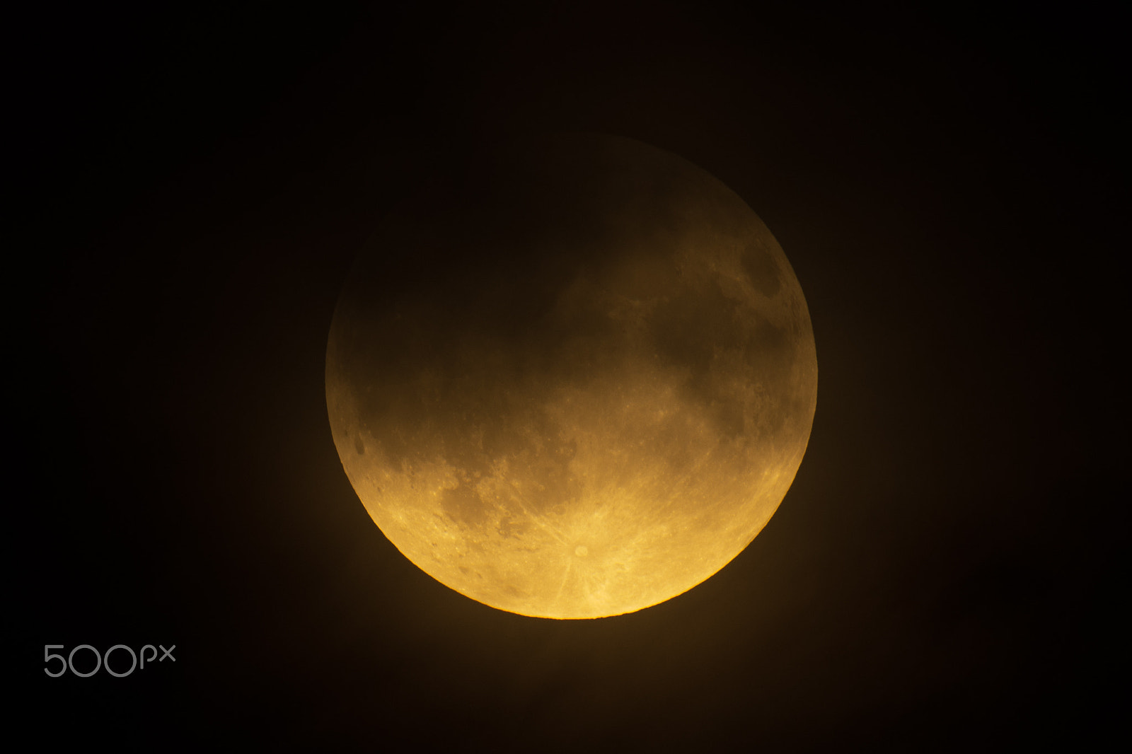 Nikon AF-S Nikkor 200-500mm F5.6E ED VR sample photo. Red moon photography