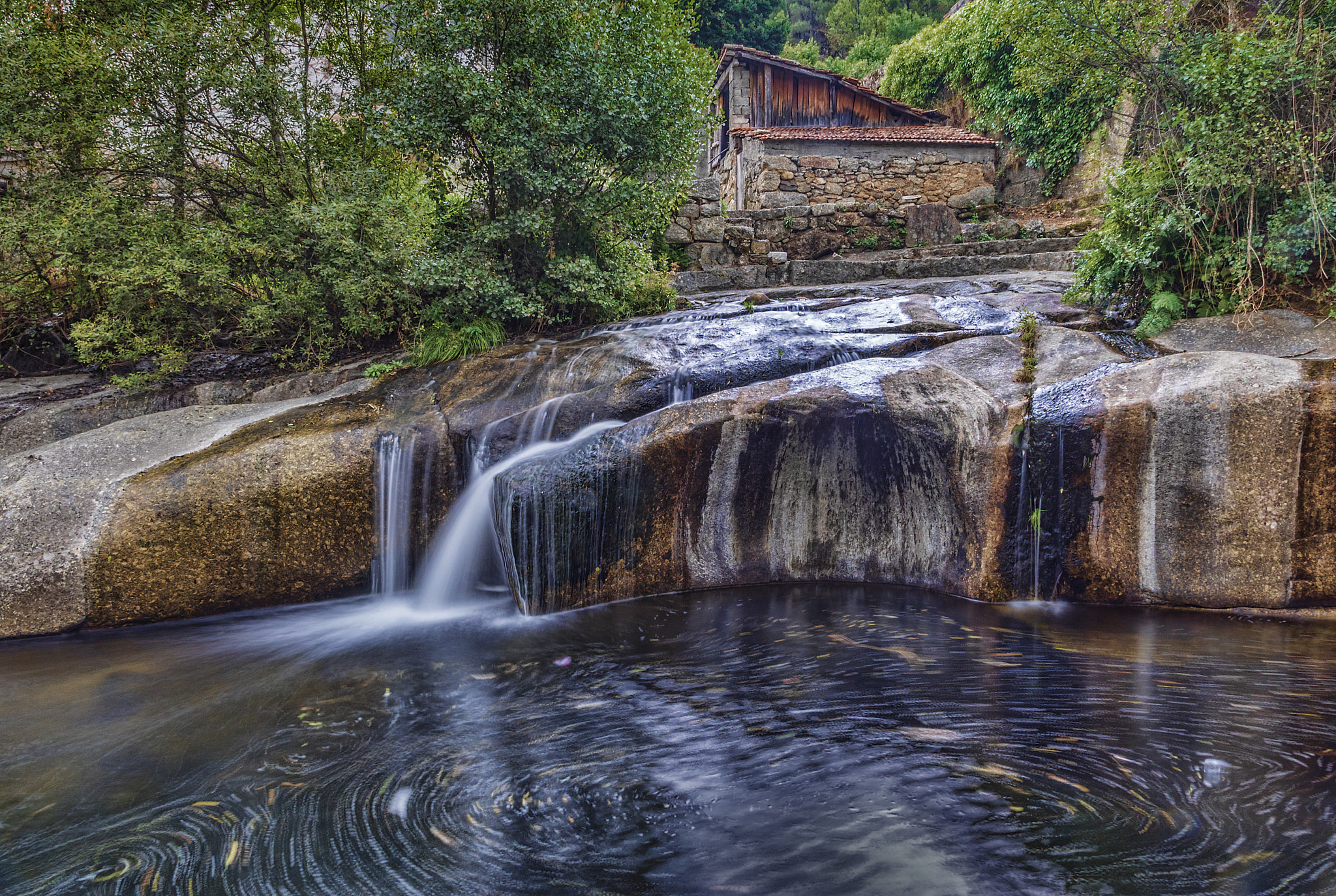Sony DT 16-105mm F3.5-5.6 sample photo. Waterfall photography