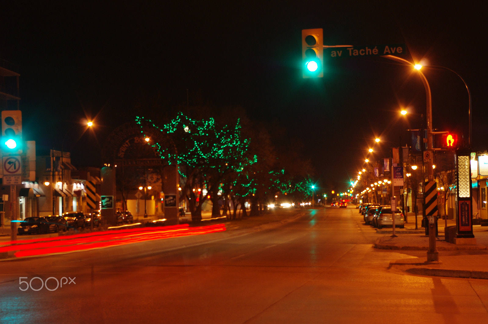 Pentax smc DA 18-55mm F3.5-5.6 ED AL II (IF) sample photo. St. boniface night scene photography