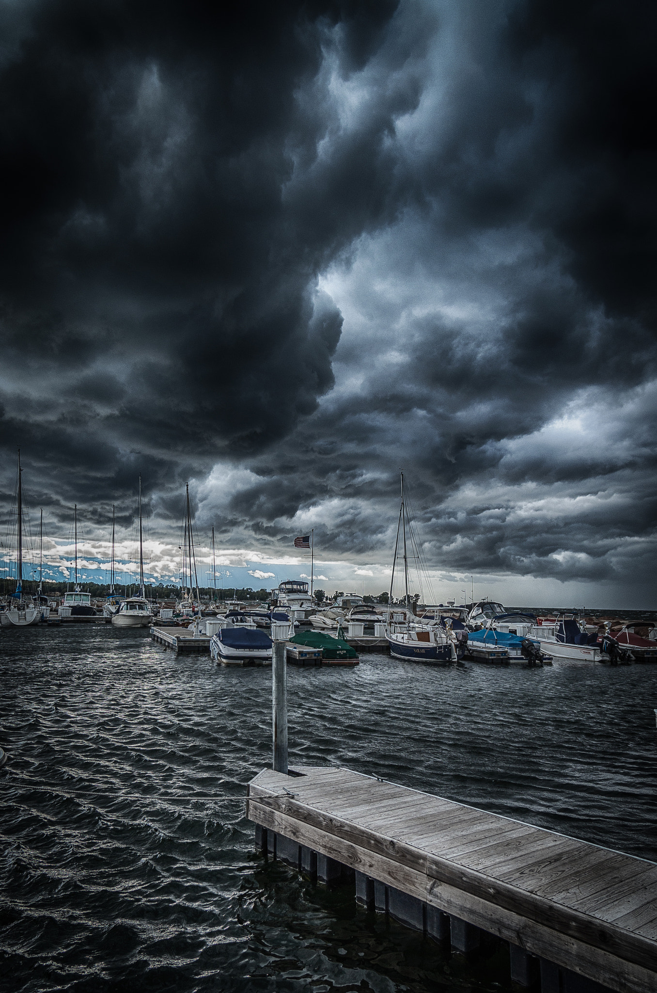 Pentax K-5 IIs sample photo. Bad weather over egg harbor marina photography