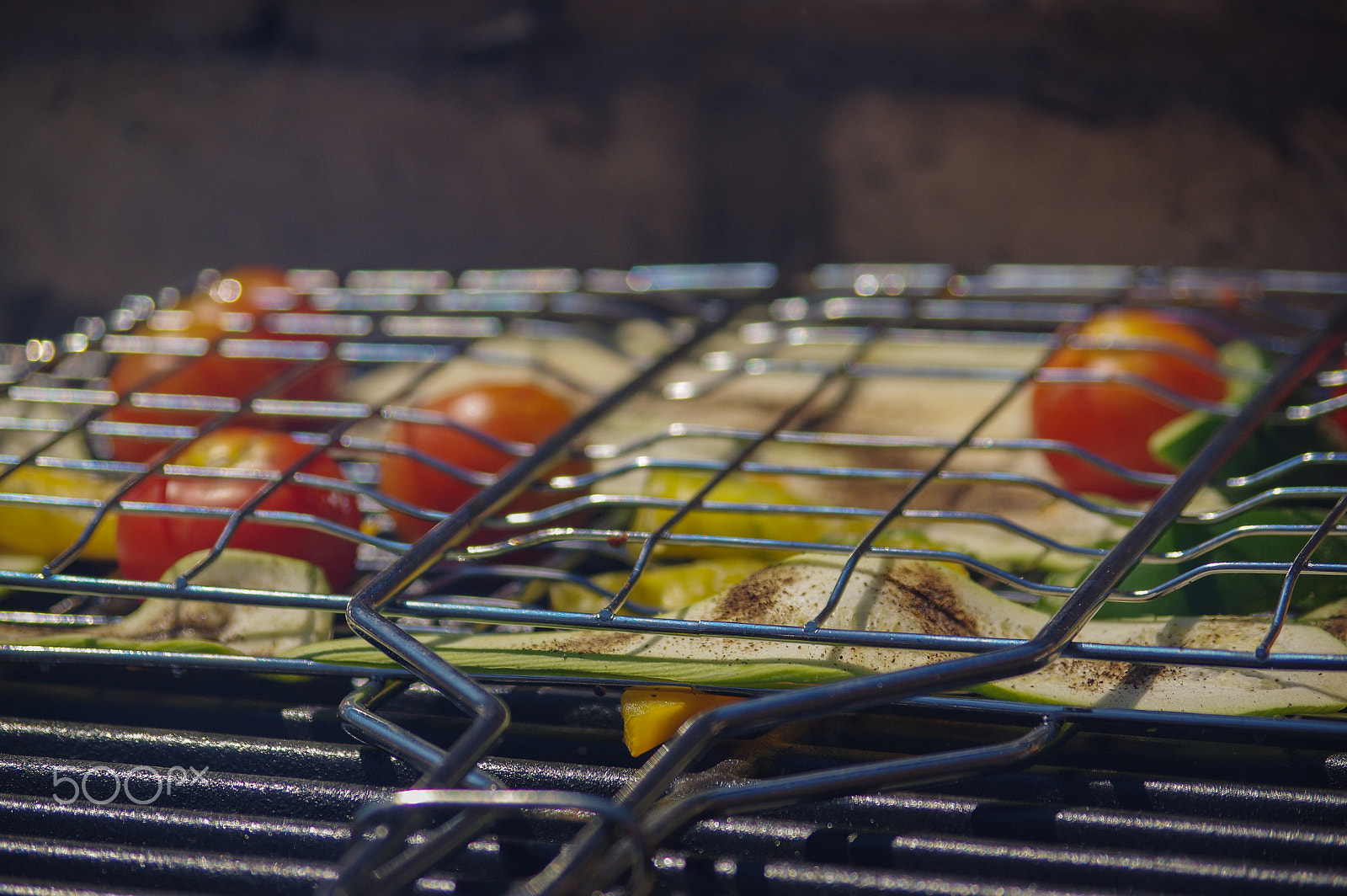 smc Pentax-DA L 50-200mm F4-5.6 ED WR sample photo. Different vegetables on the grill photography