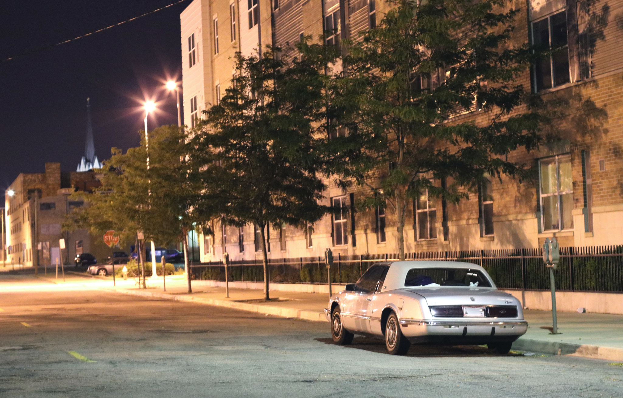 Canon EOS 750D (EOS Rebel T6i / EOS Kiss X8i) sample photo. Street photography
