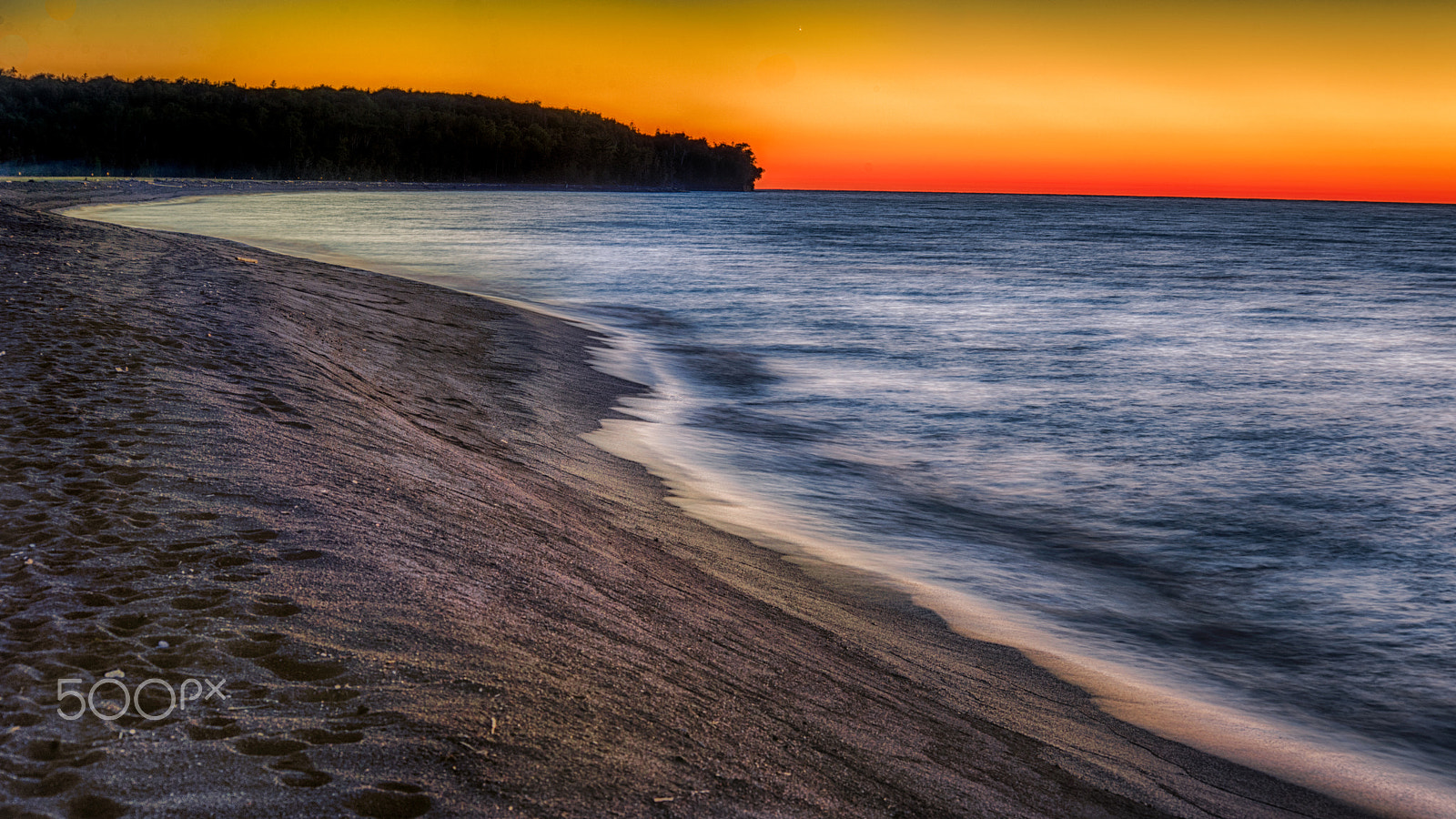 Nikon D600 + AF Nikkor 70-210mm f/4-5.6 sample photo. Sunset shore photography