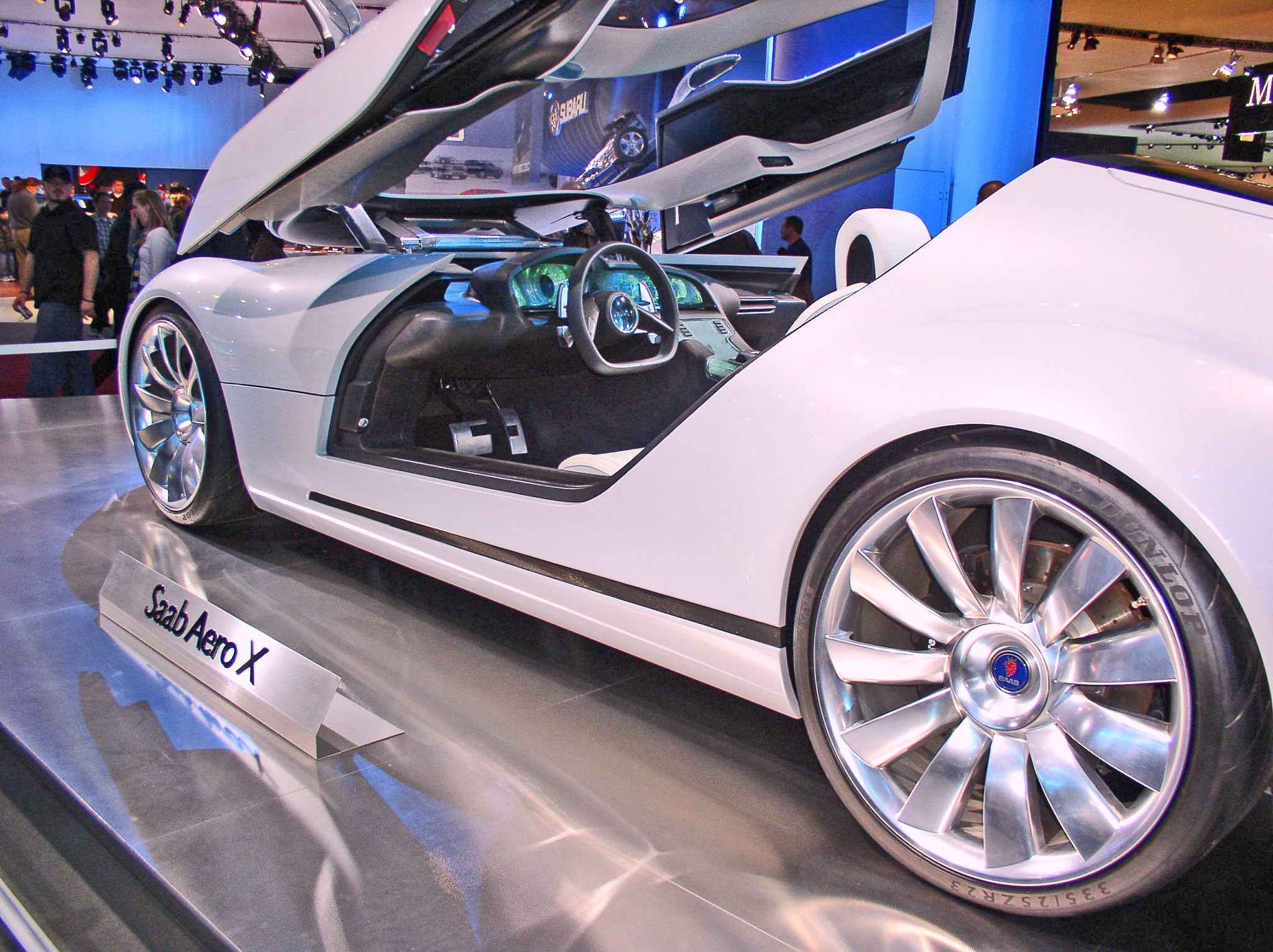 Olympus C4100Z,C4000Z sample photo. Winged saab aero x for detroit auto show several years ago photography