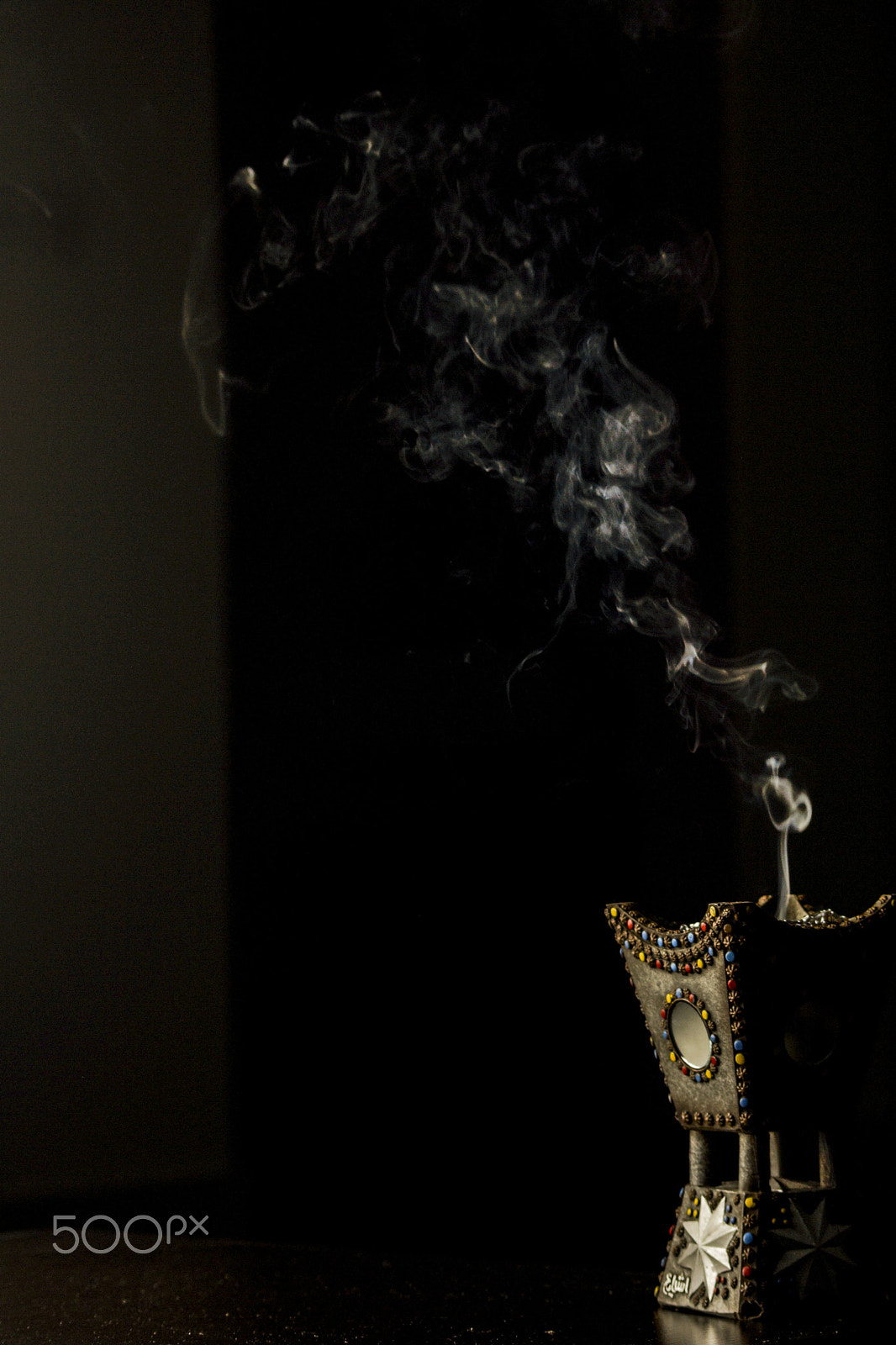 Sony SLT-A65 (SLT-A65V) + Sigma 70-300mm F4-5.6 DL Macro sample photo. Smoke photography