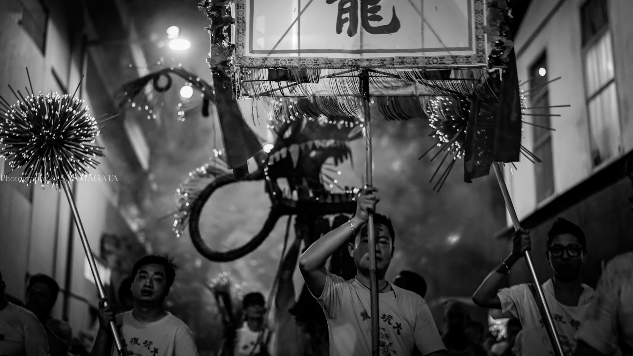 Sony Planar T* FE 50mm F1.4 ZA sample photo. Parade photography