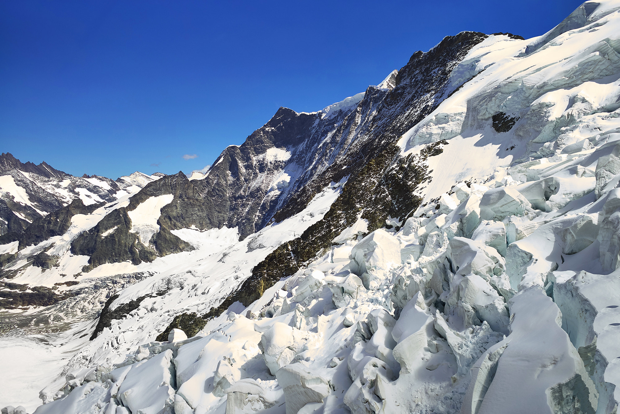 Leica Summarit-M 35mm F2.4 ASPH sample photo. Aletsch glacier photography