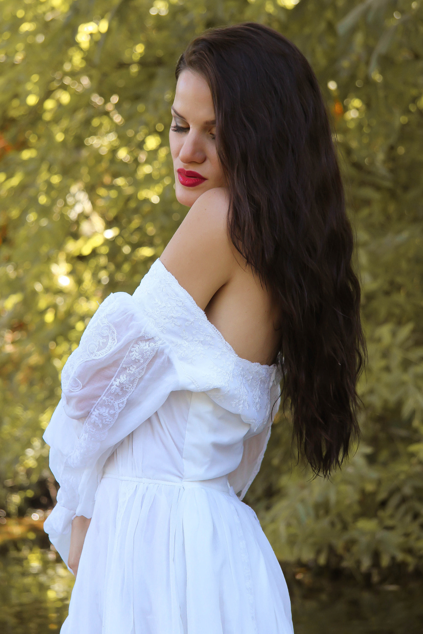 Canon EF-S 17-85mm F4-5.6 IS USM sample photo. Bare shoulders not arms photography