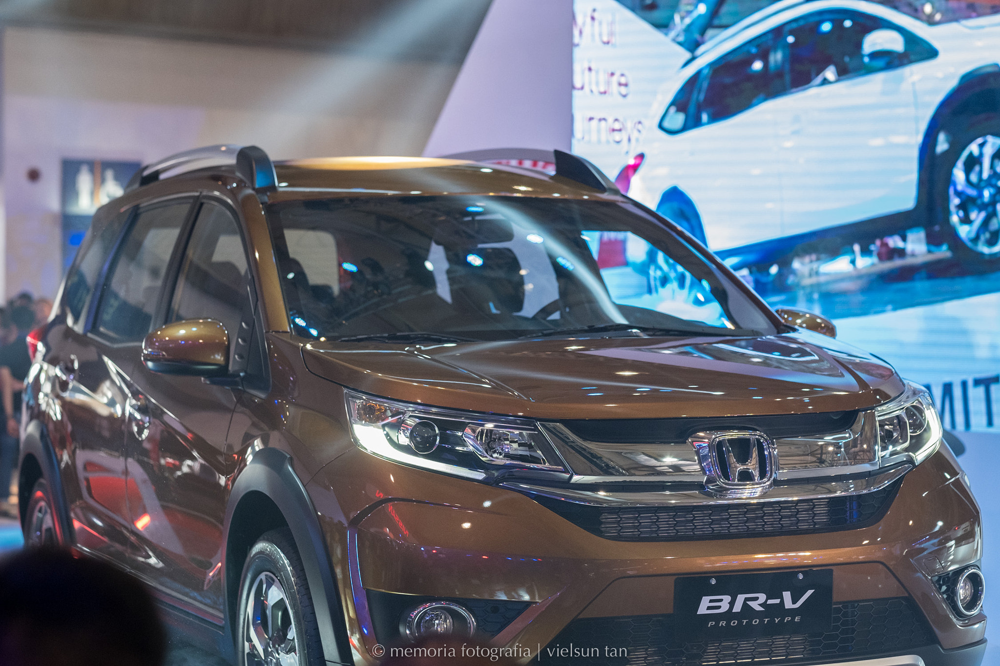 Fujifilm X-E2S + Fujifilm XF 56mm F1.2 R sample photo. Pims 2016: honda br-v photography