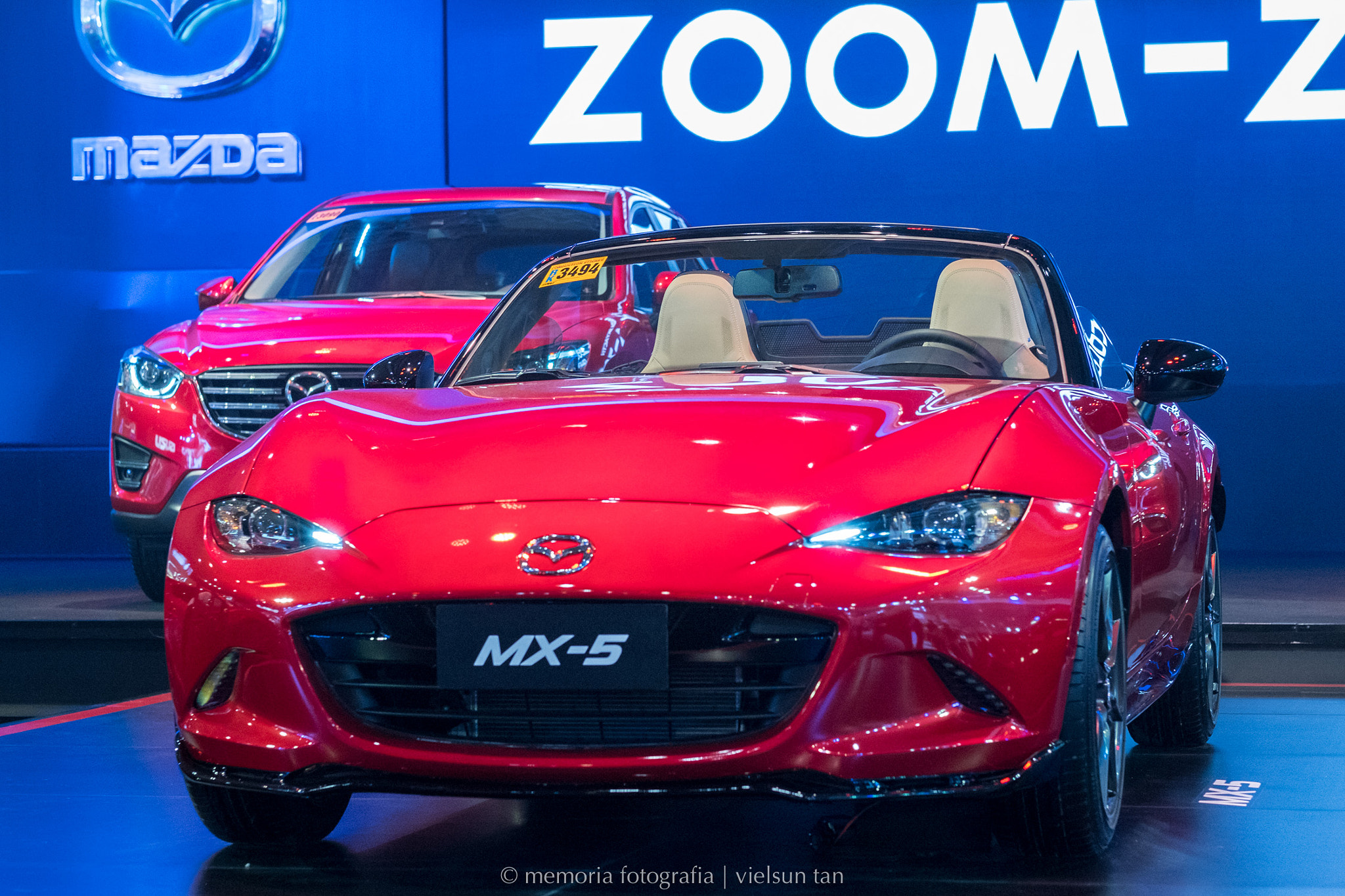 Fujifilm X-E2S + Fujifilm XF 56mm F1.2 R sample photo. Pims 2016: mazda mx-5 photography