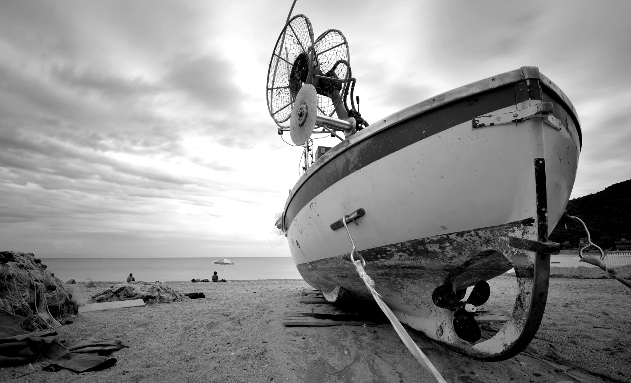 Nikon D3100 + Sigma 10-20mm F3.5 EX DC HSM sample photo. Boat photography