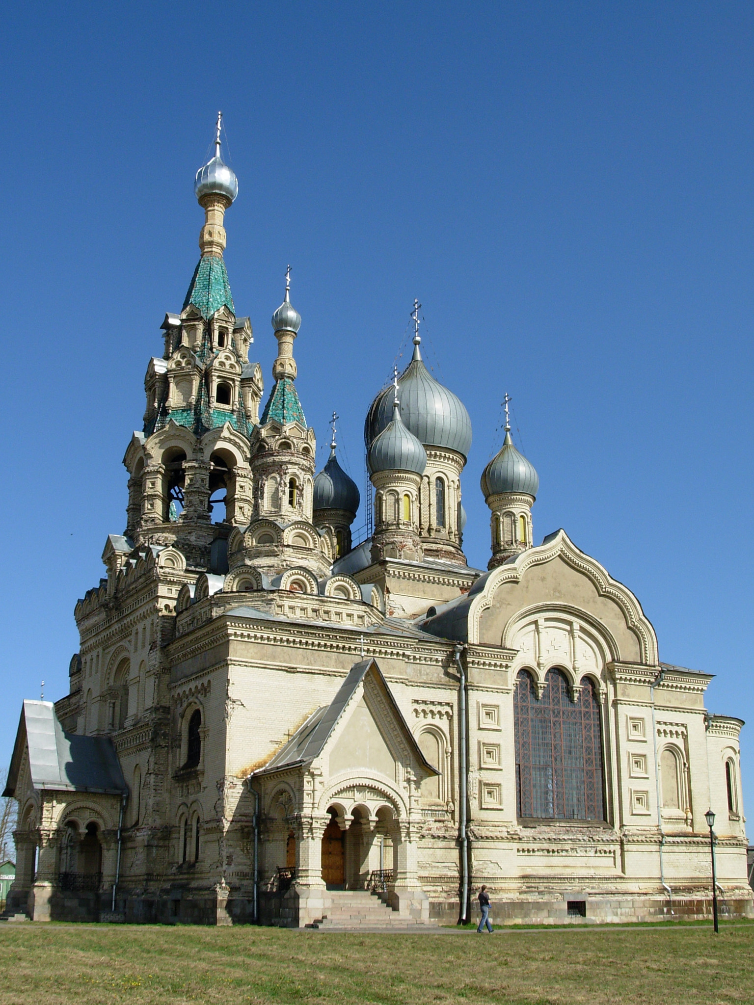 Nikon COOLPIX L1 sample photo. Church in the village kukoba , yaroslavaskaya region, russia , the birthplace of baba yaga photography