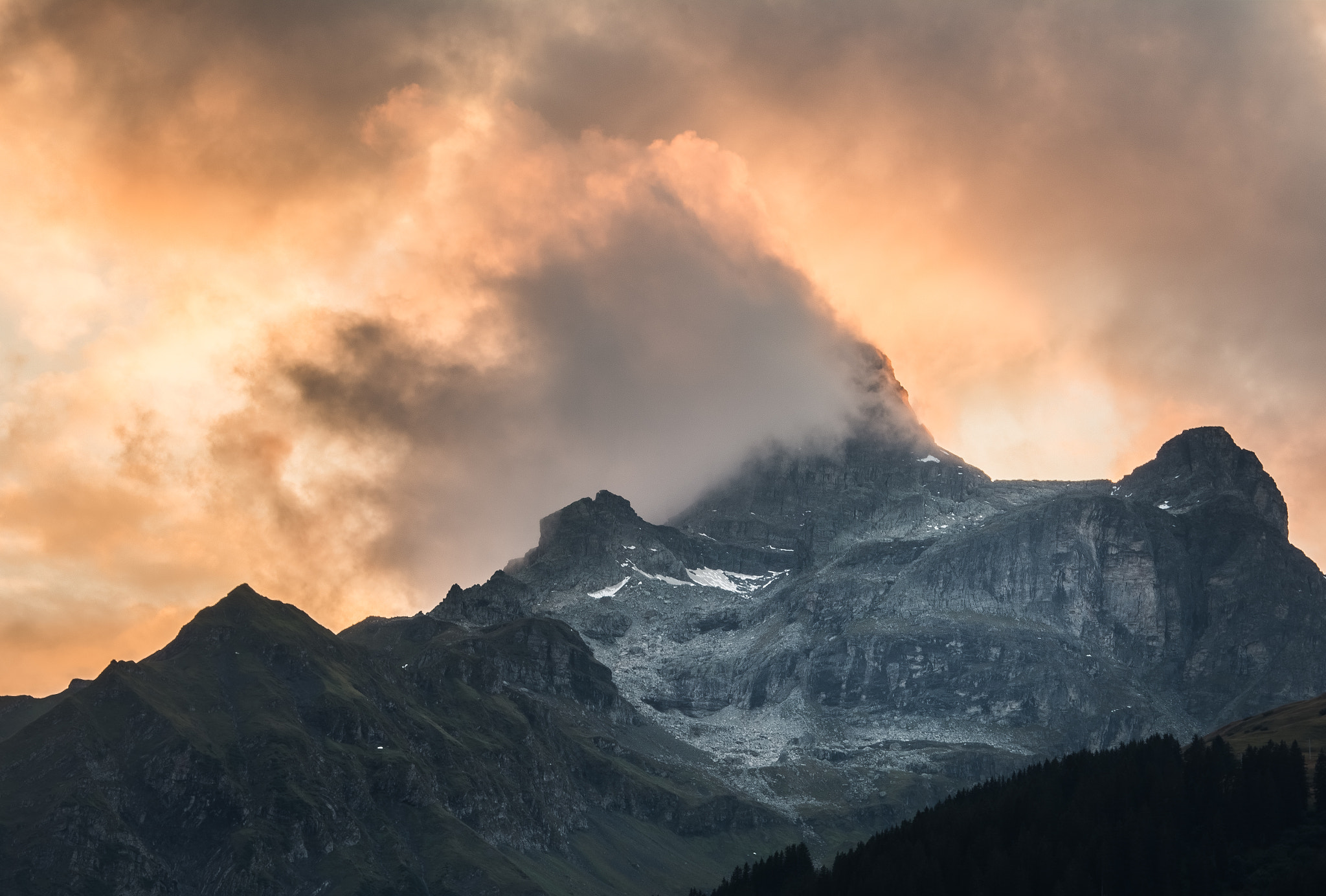 Sigma 120-400mm F4.5-5.6 DG OS HSM sample photo. On fire photography
