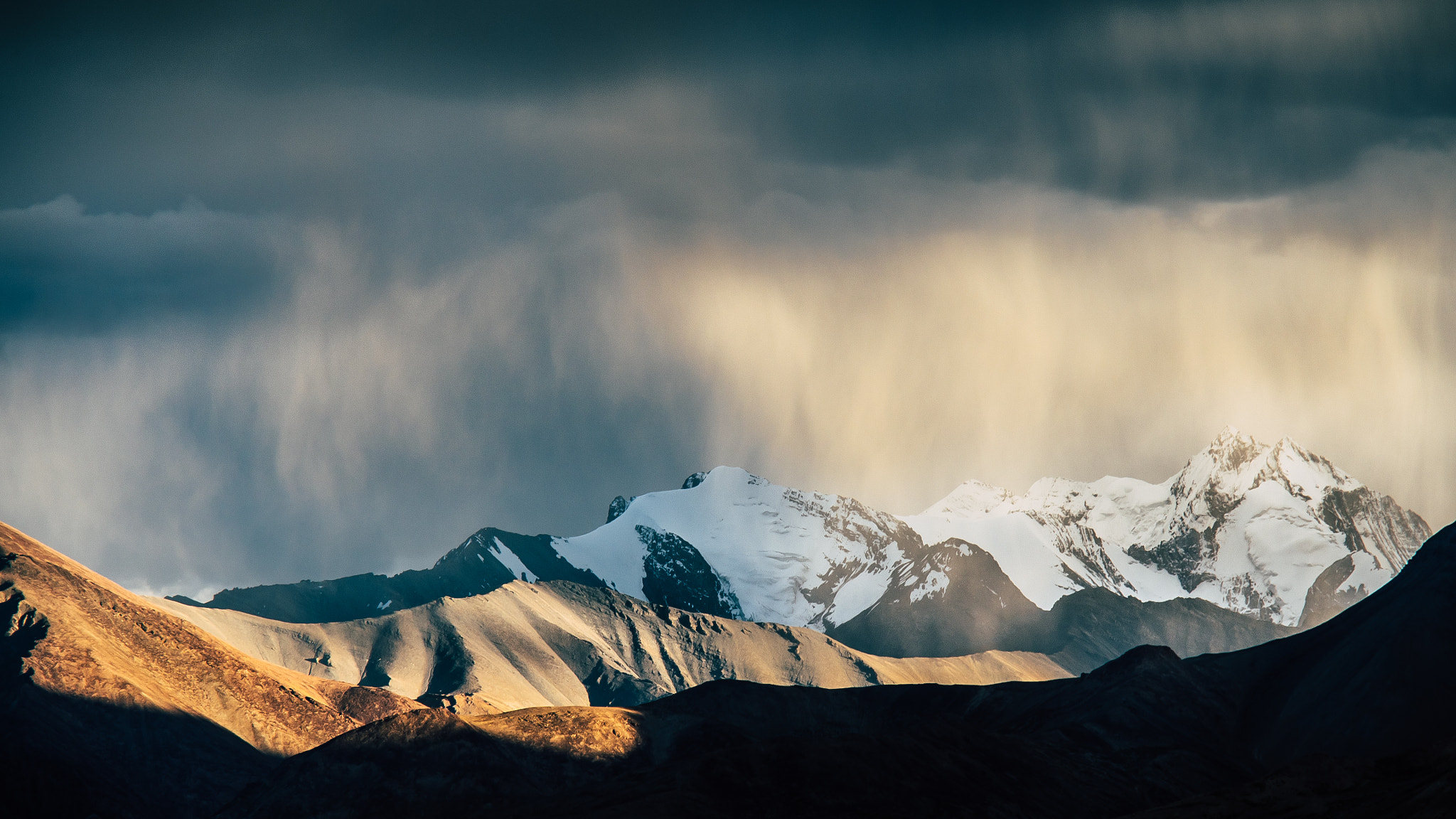 Olympus PEN E-PL7 sample photo. Mighty himalaya photography