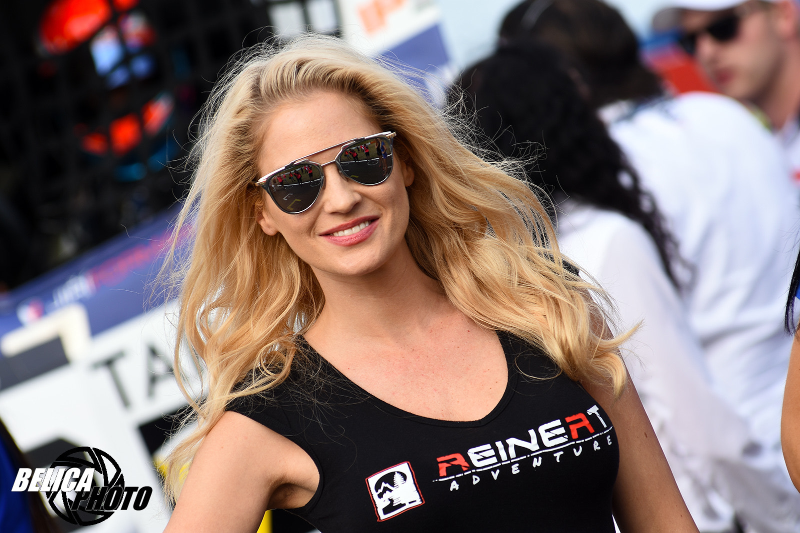 Nikon AF-Nikkor 80-200mm F2.8D ED sample photo. Grid girl photography