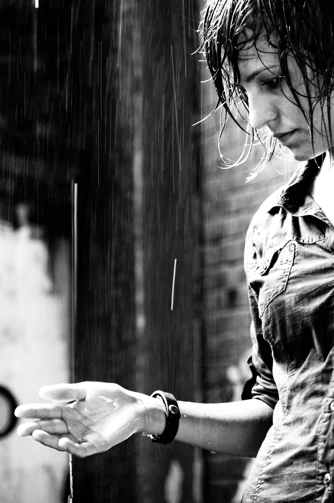 Sony DT 55-200mm F4-5.6 SAM sample photo. Rain photography