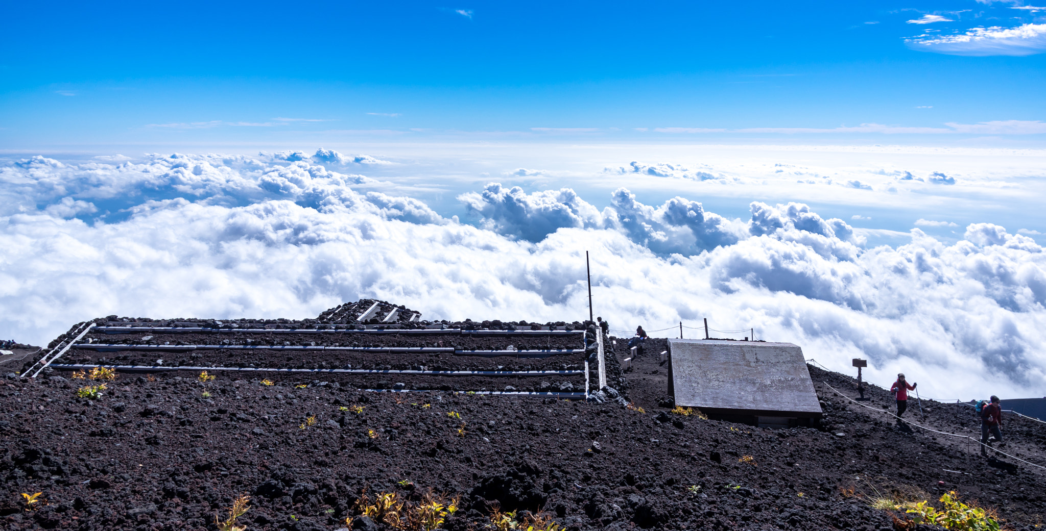 Pentax smc DA 14mm F2.8 ED (IF) sample photo. Mountain hut of mt.fuji photography