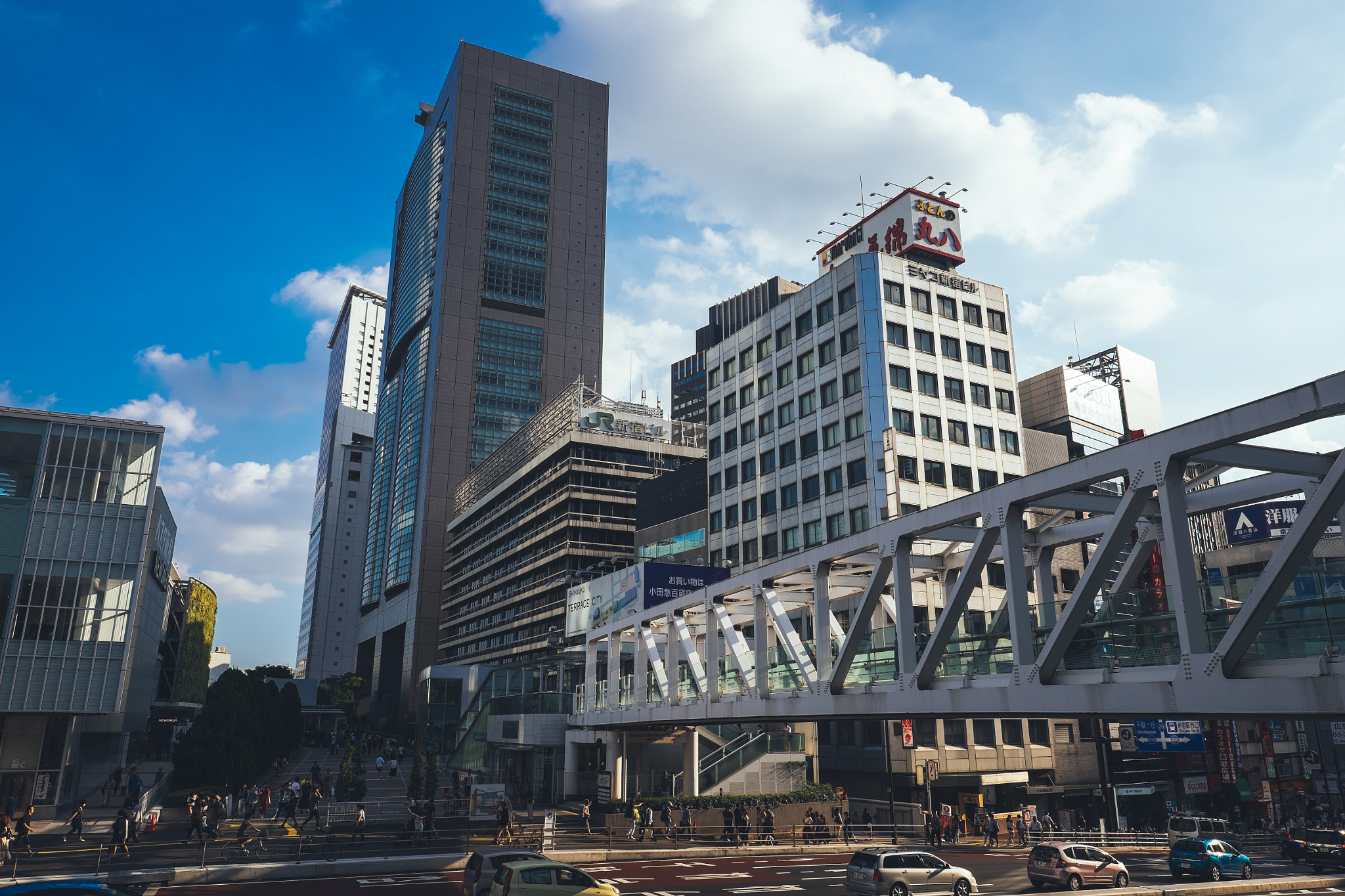 Fujifilm X-T10 + Fujifilm XF 16mm F1.4 R WR sample photo. Afternoon bridge photography