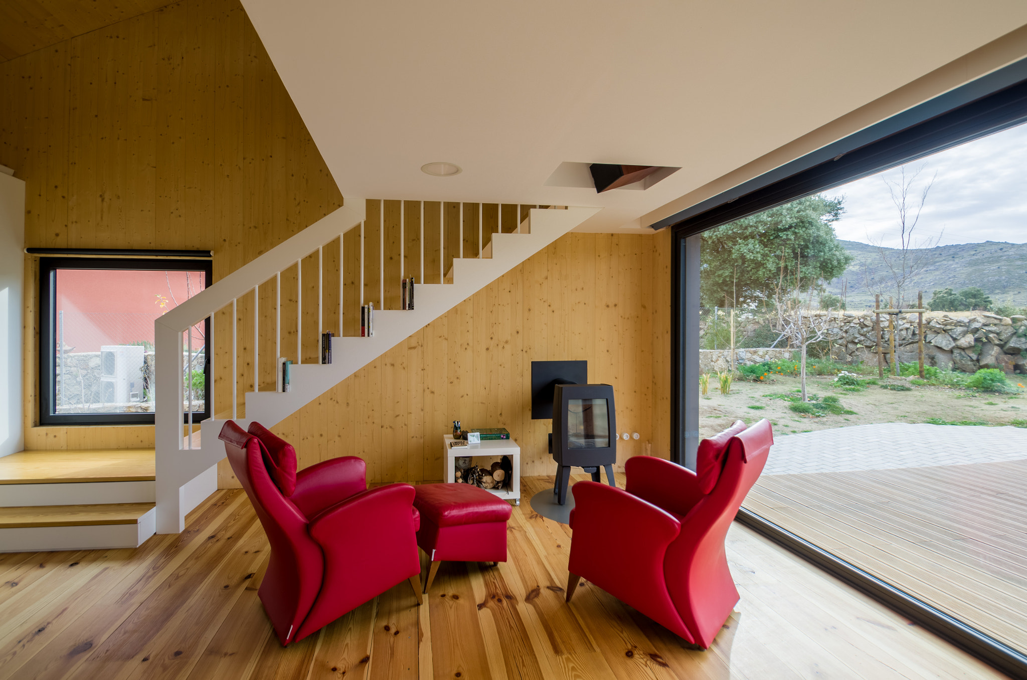 Pentax K-5 sample photo. Hdr de interior. como lo ve el ojo. una casa diseñada para una alta eficiencia energética. photography