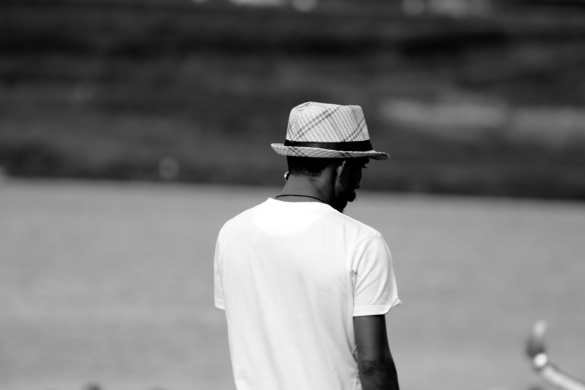 Canon EOS 80D + EF75-300mm f/4-5.6 sample photo. Man photography