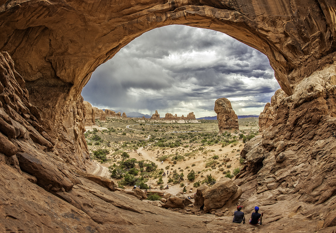 Nikon D700 + Nikon AF Fisheye-Nikkor 16mm F2.8D sample photo. Window to the world photography
