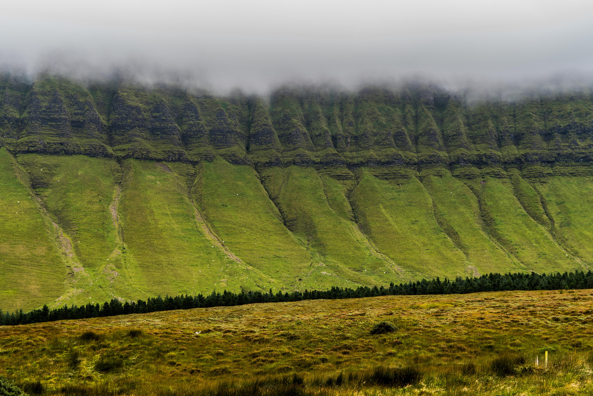 Sigma 24-70mm F2.8 EX DG Macro sample photo. Benbulben mountain, co. sligo, ireland photography