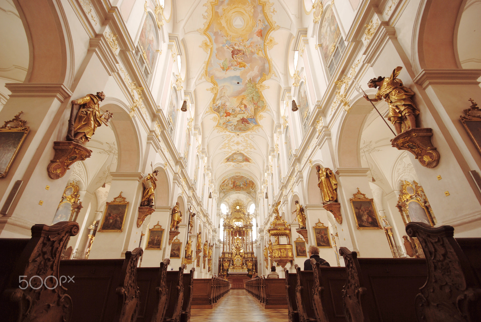 Sigma 10-20mm F4-5.6 EX DC HSM sample photo. St. peterskirche church photography