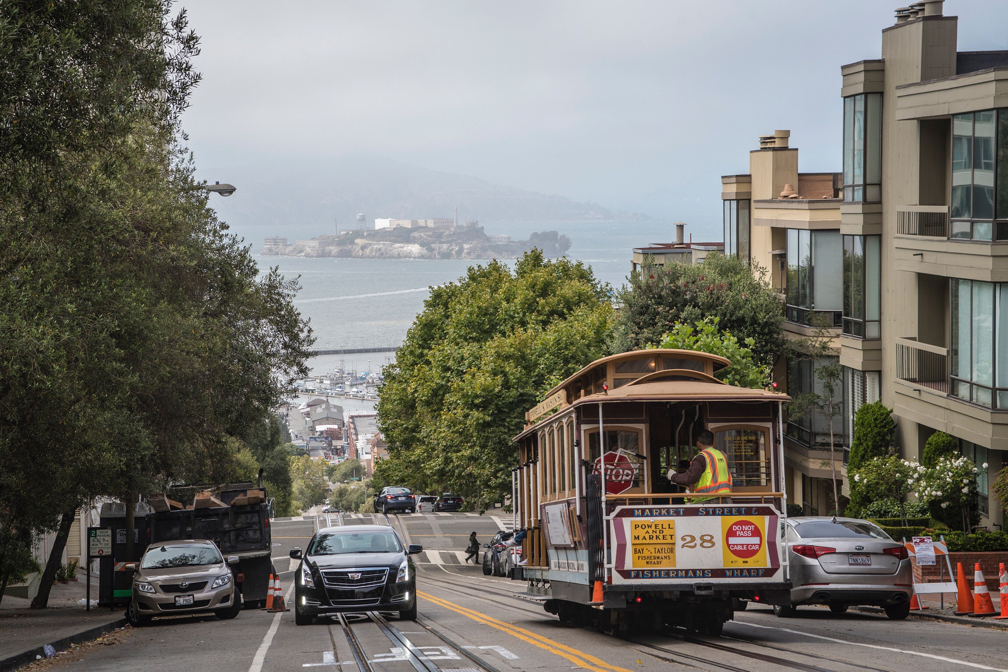 Sigma 24-70mm F2.8 EX DG Macro sample photo. The streets of san francisco photography