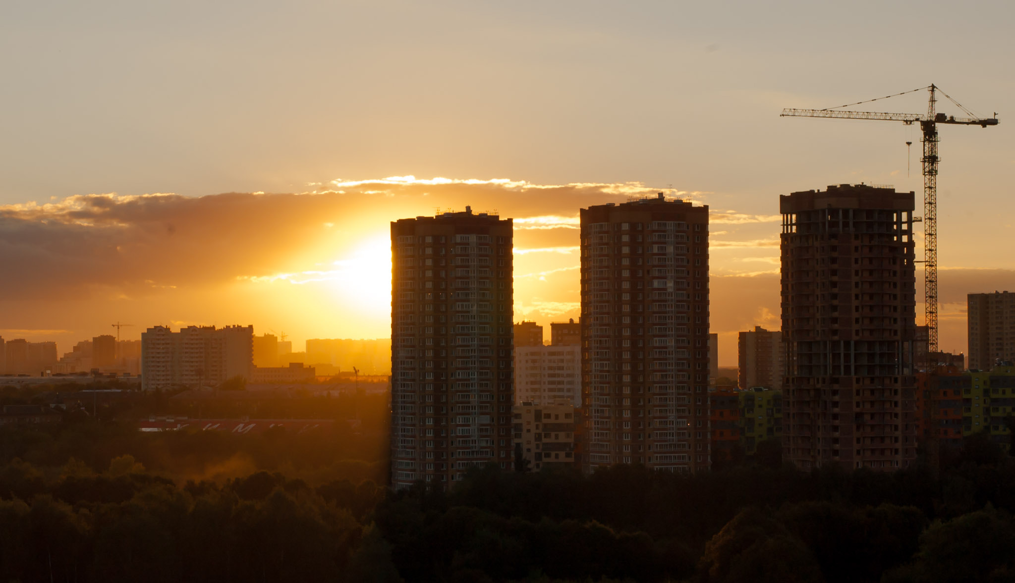 Nikon D70s + Nikon AF Nikkor 50mm F1.4D sample photo. Город засыпает photography